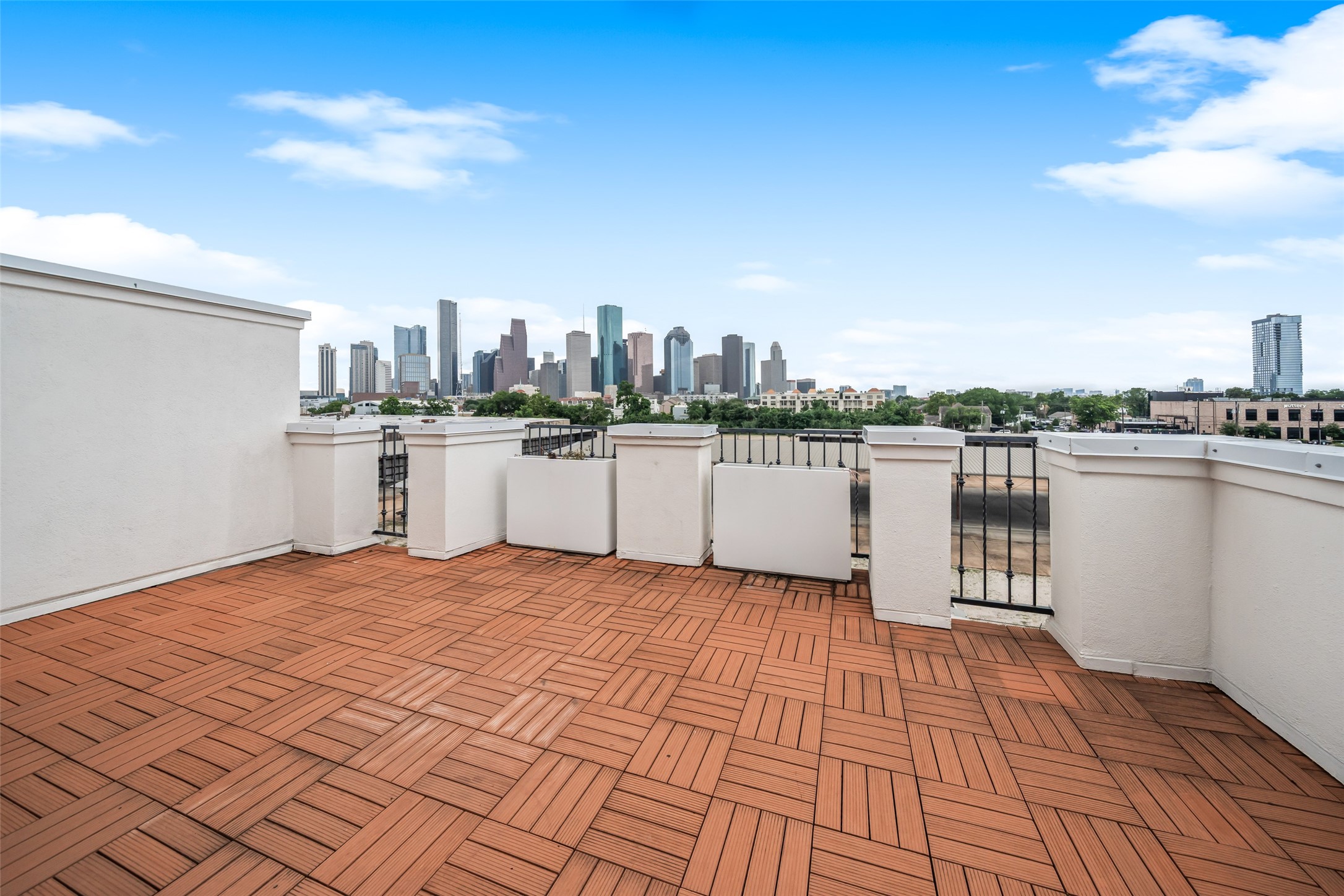 1716 Dart Street Property Photo 38