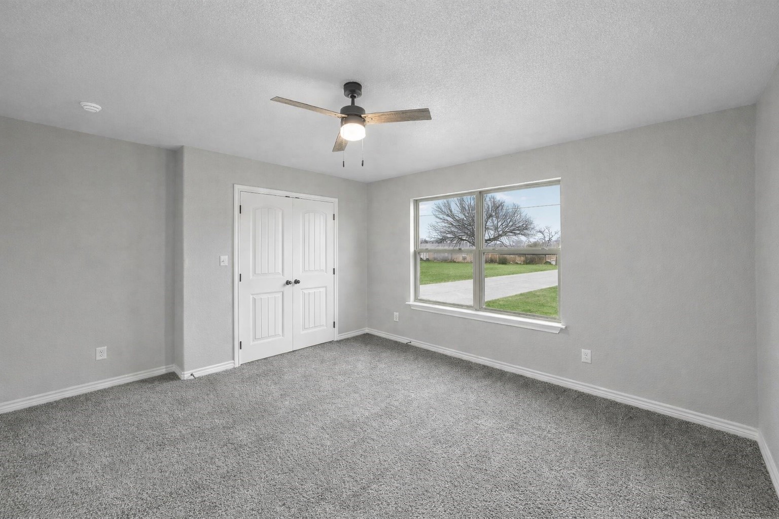 228 Saint Charles Drive B Property Photo 11