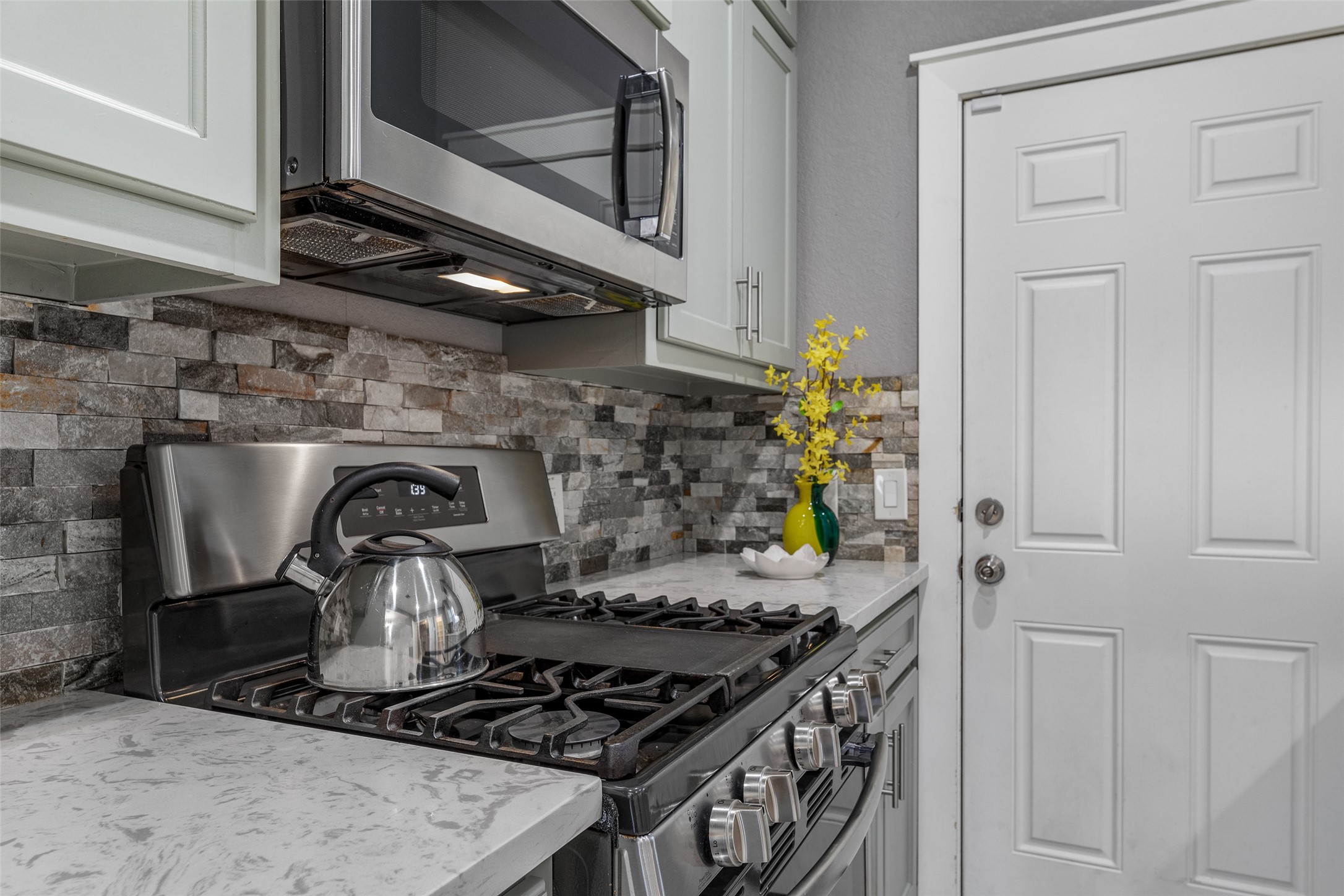 6501 Stratton Street A Property Photo 10
