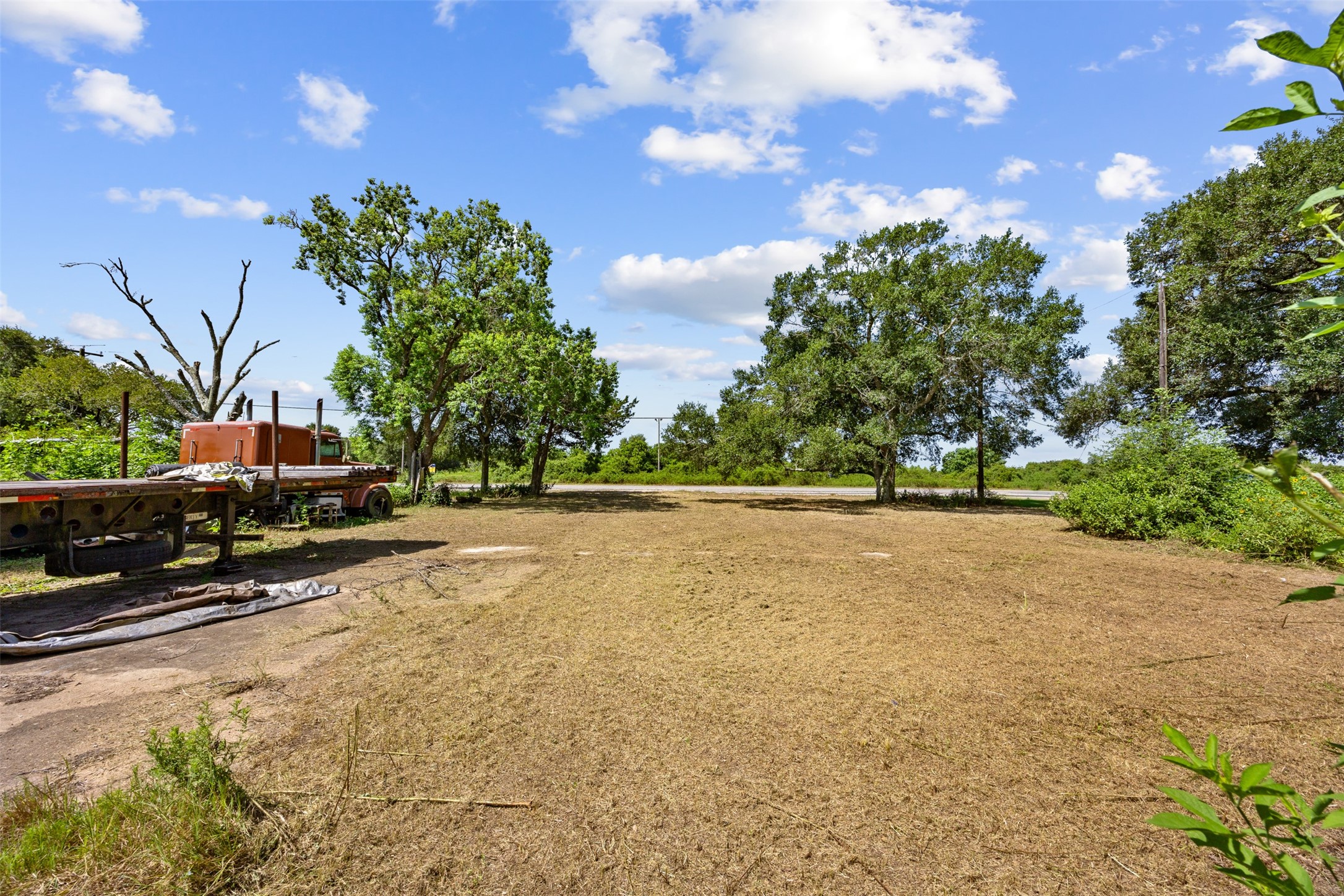 3345 Fm 102 Property Photo 4