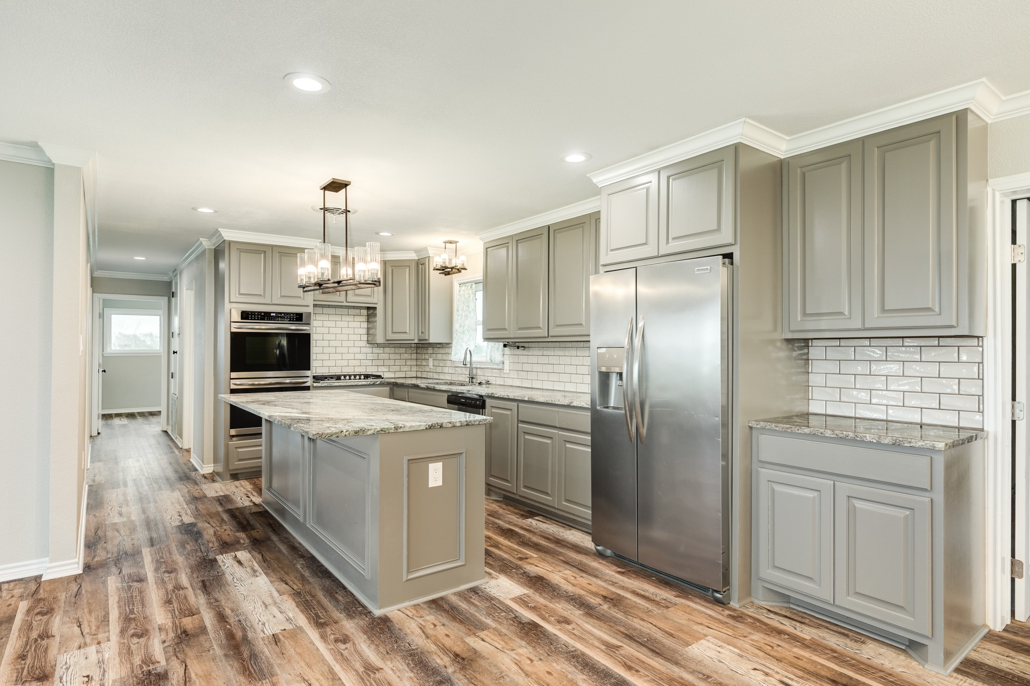 18035 Highway 111 Property Photo 8