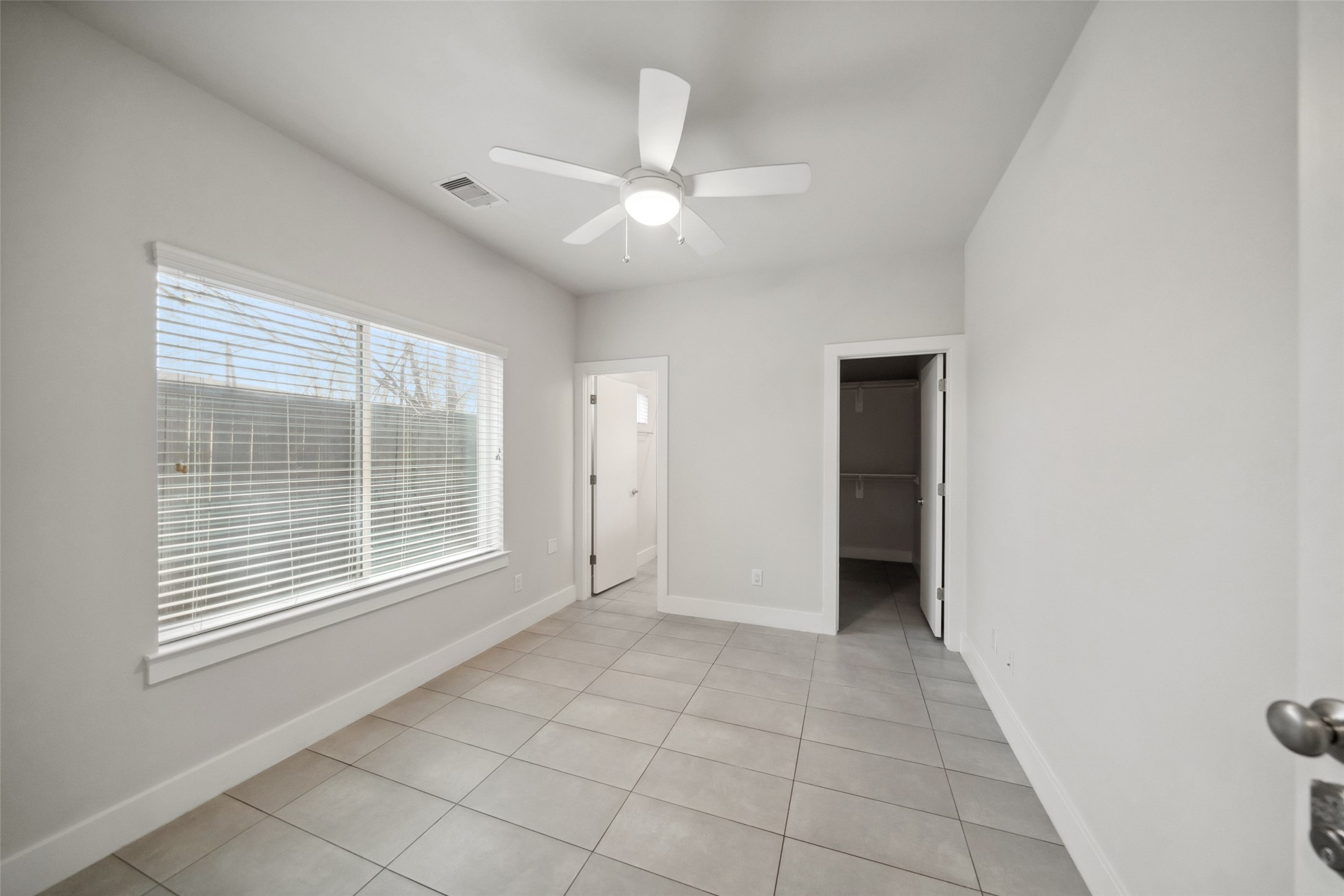 2130 Dennis Street Property Photo 5