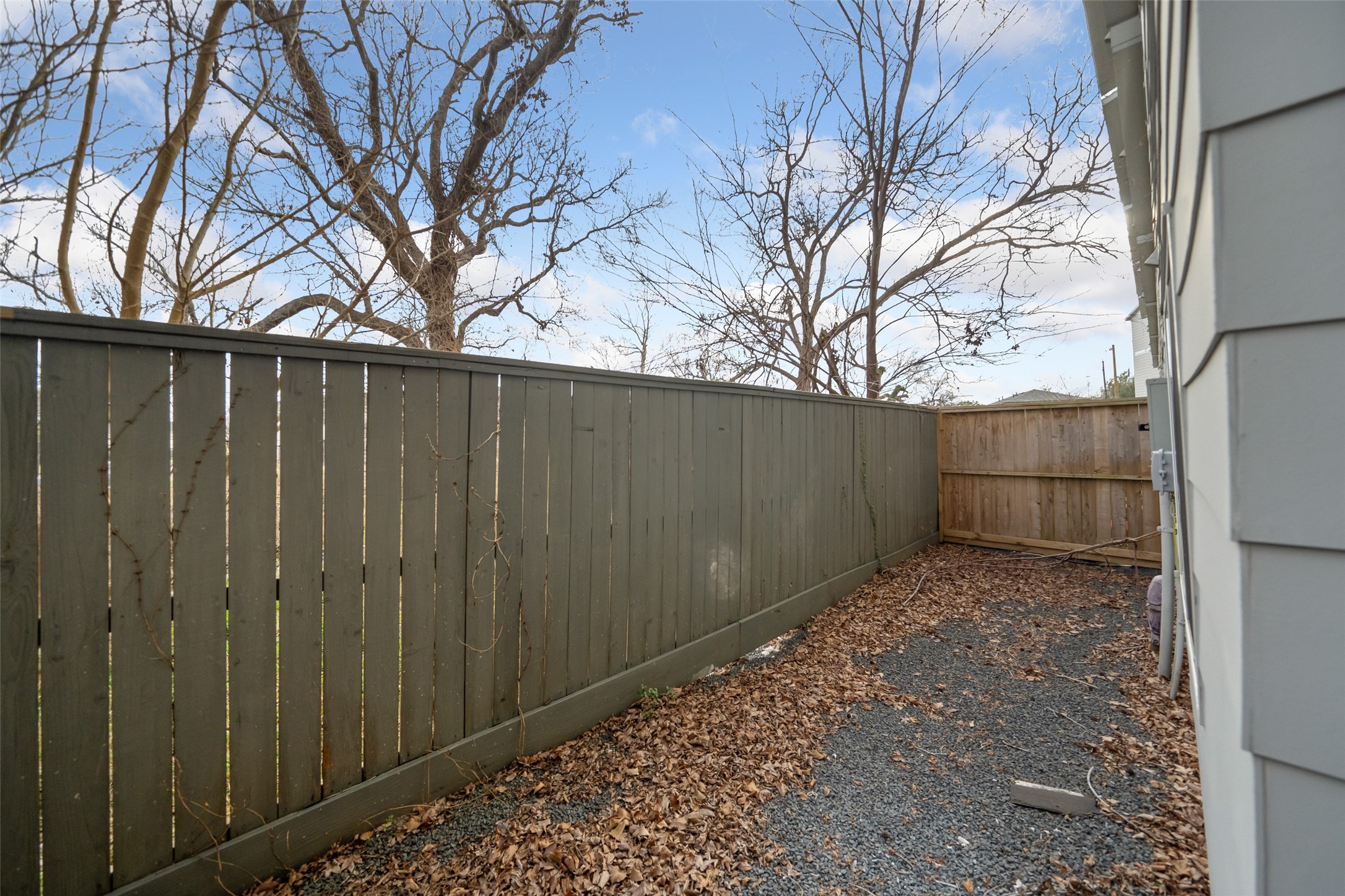 2130 Dennis Street Property Photo 6