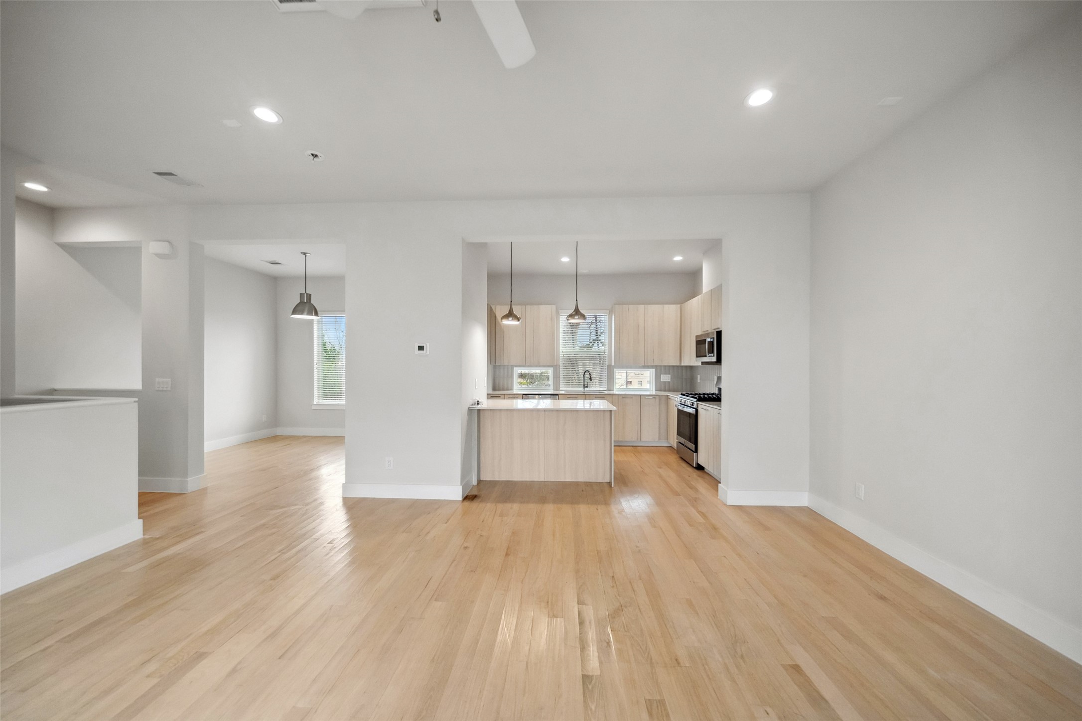 2130 Dennis Street Property Photo 13