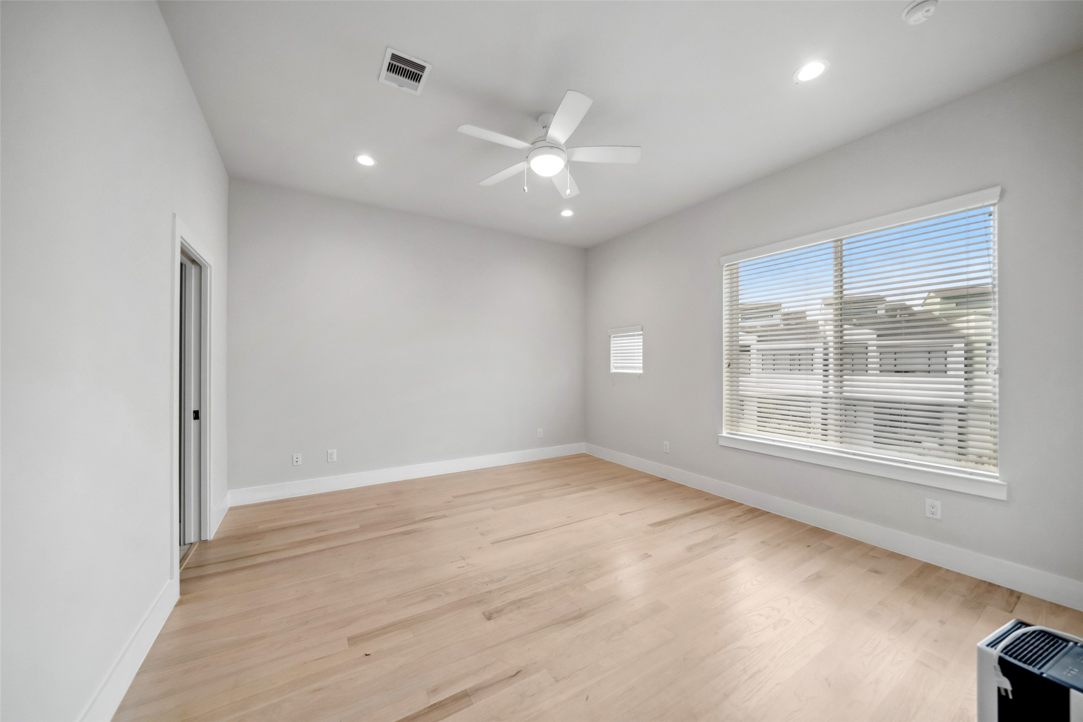 2130 Dennis Street Property Photo 20