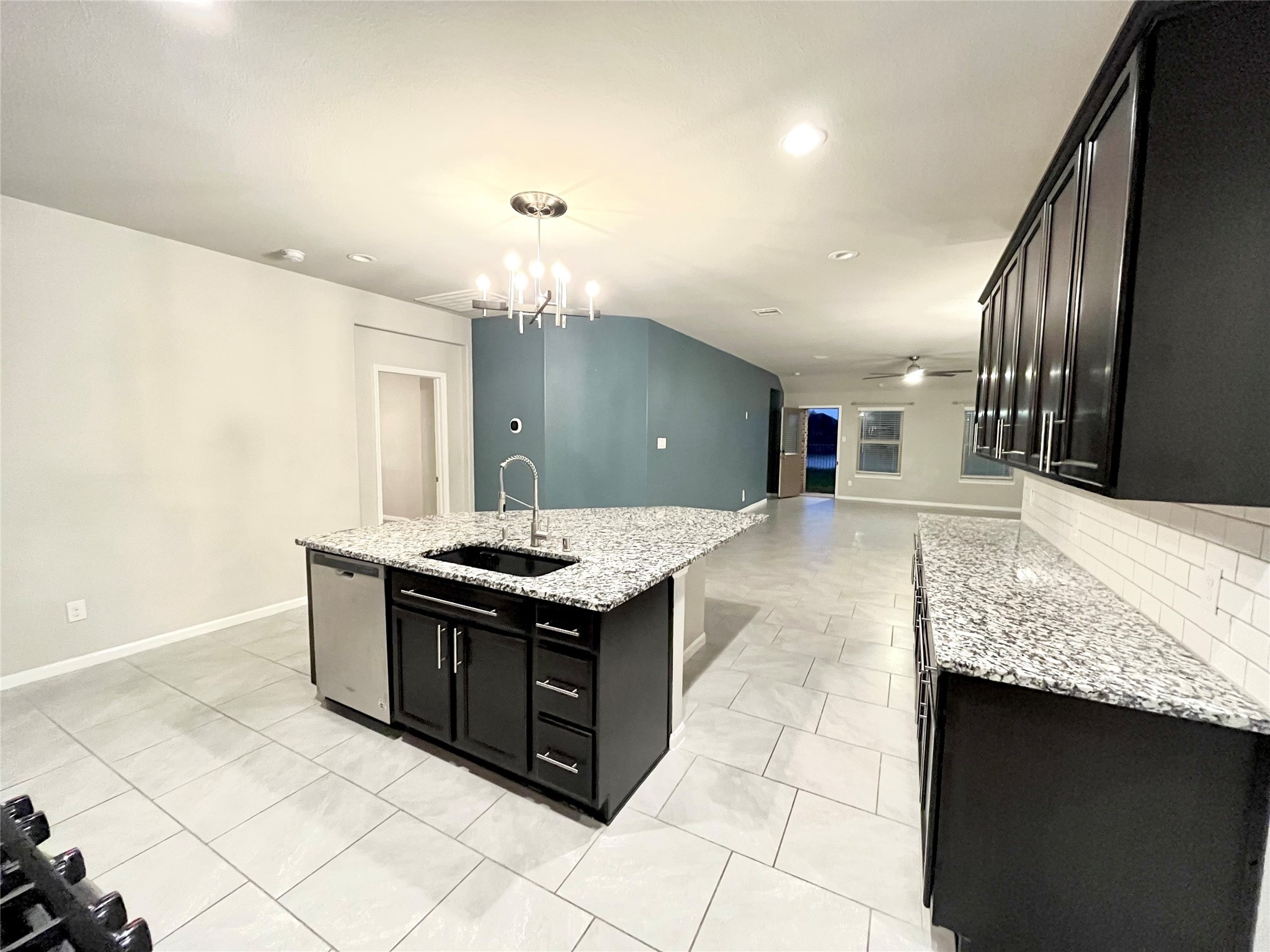 8811 Jamison Drive Property Photo 8