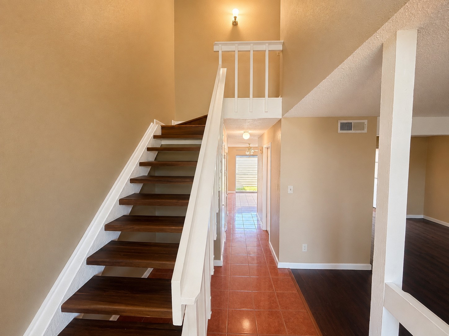7170 S Dairy Ashford Road Property Photo 4