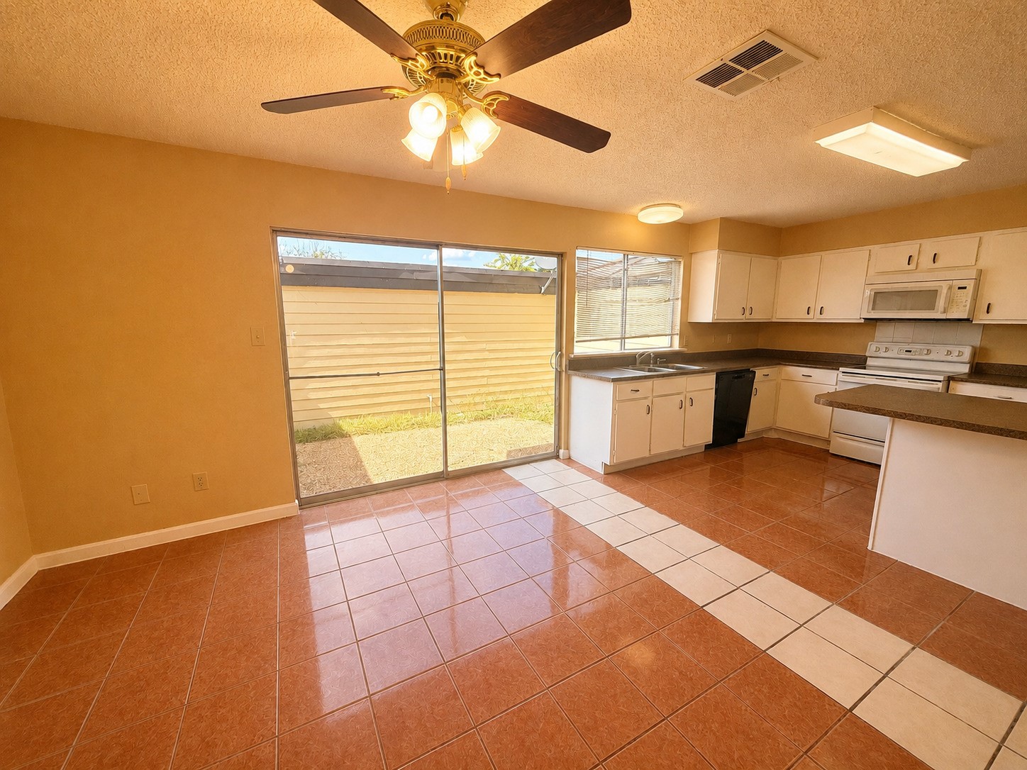 7170 S Dairy Ashford Road Property Photo 6