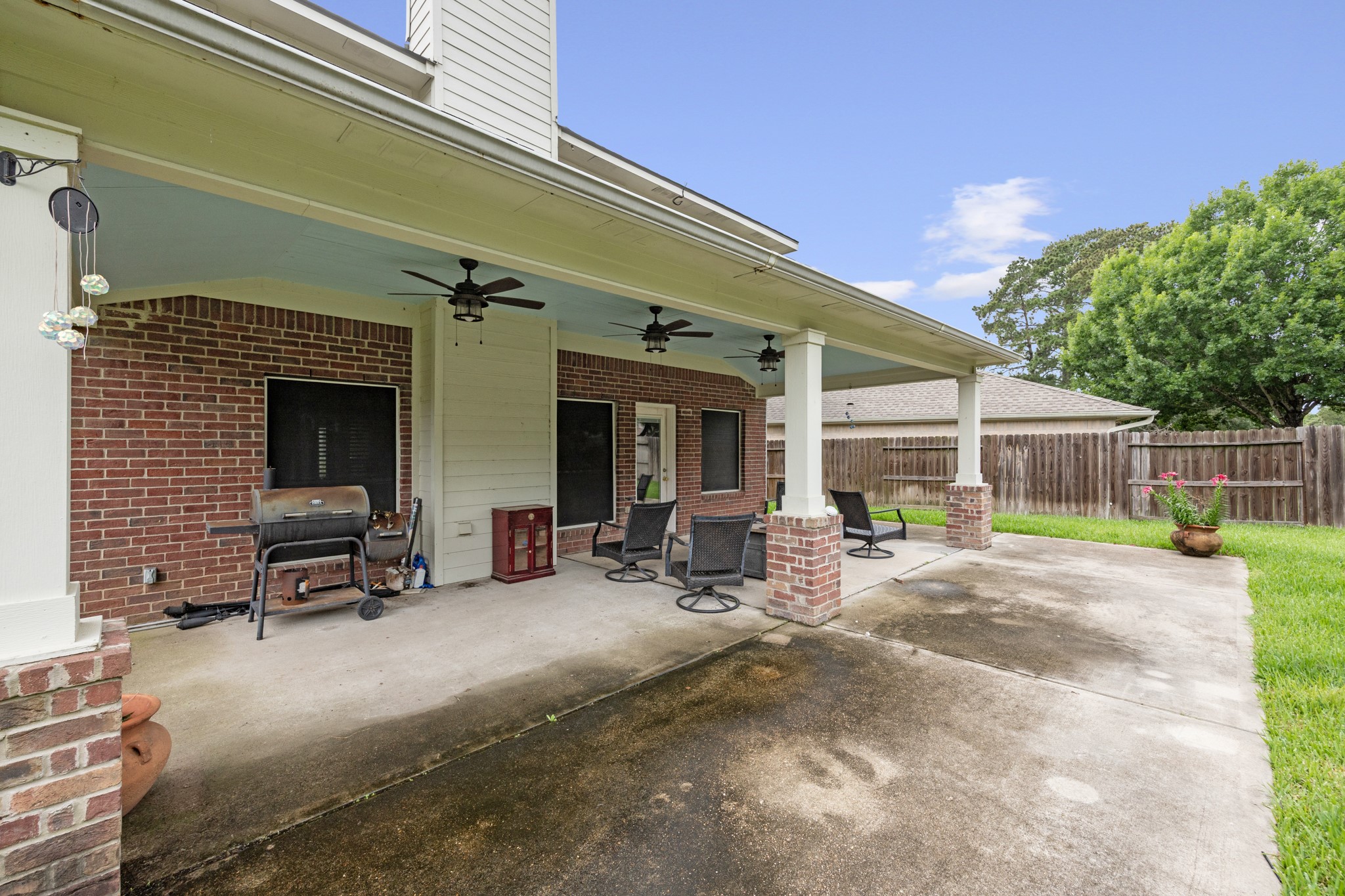 6118 Pine Lakes Drive Property Photo 27