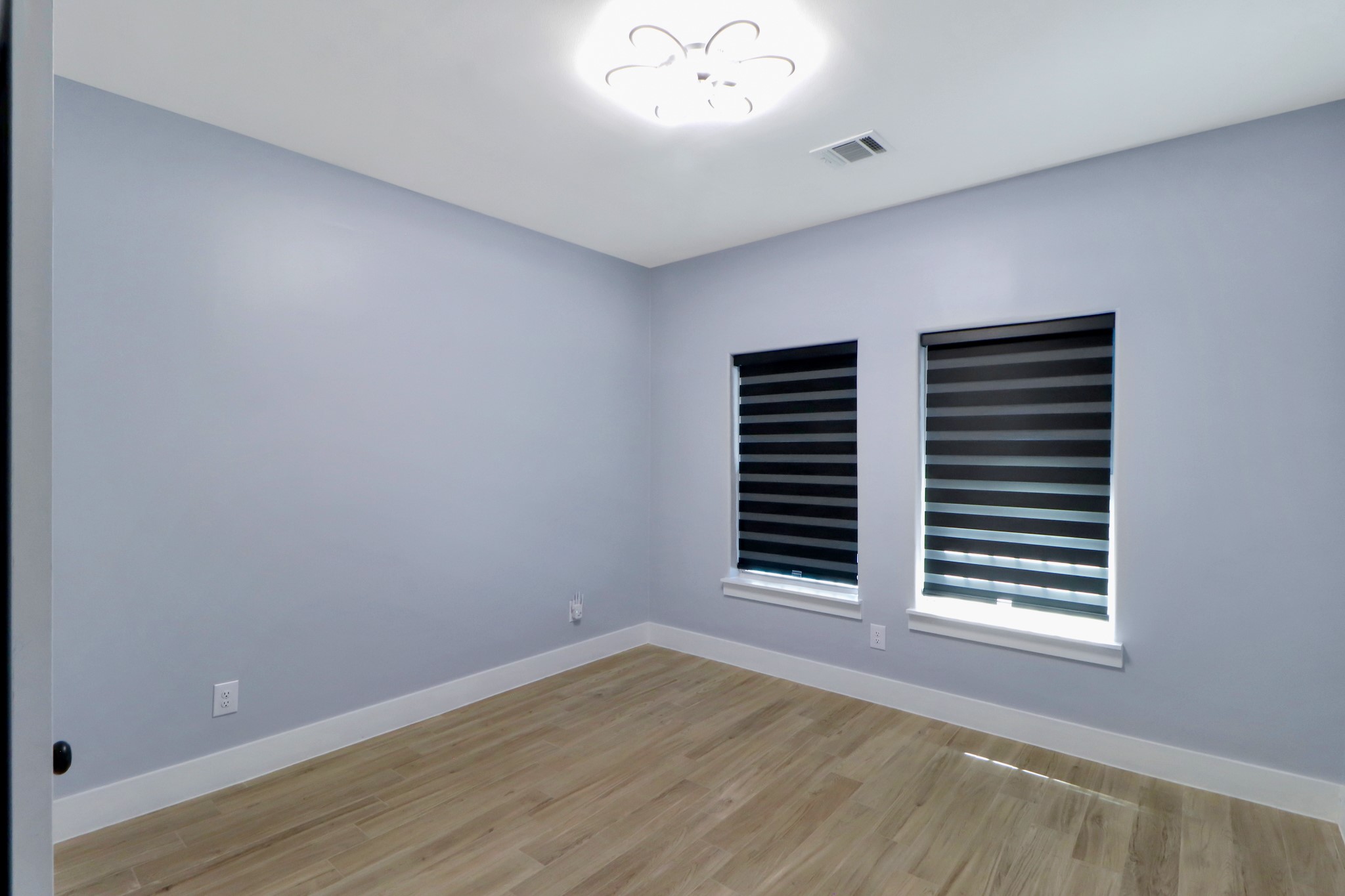 3027 Clinton Drive Property Photo 17