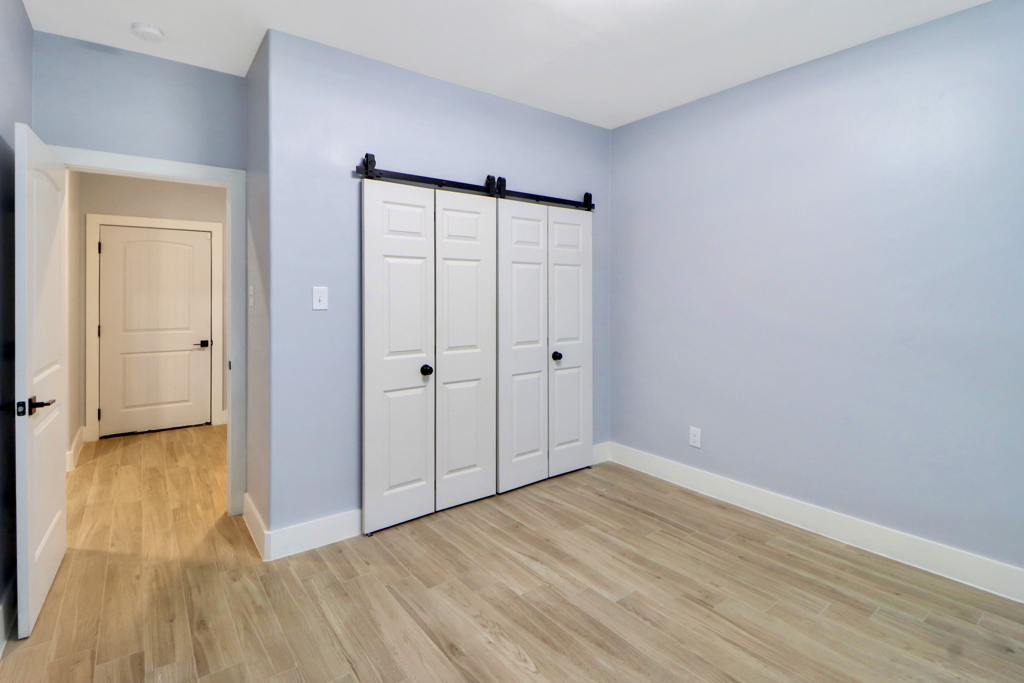 3027 Clinton Drive Property Photo 18
