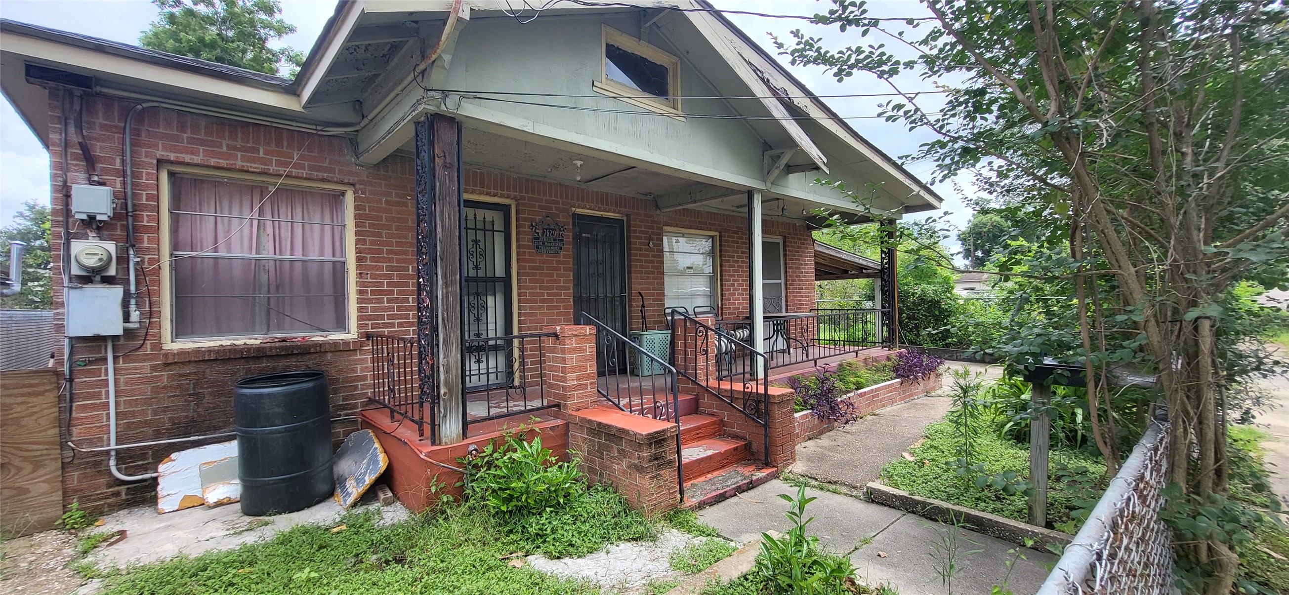 7629 Avenue I Property Photo 2