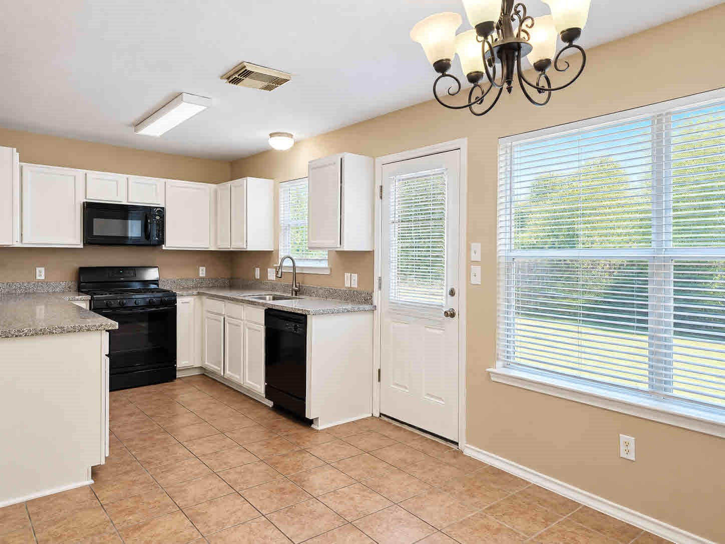 1419 Rising Springs Lane Property Photo 4
