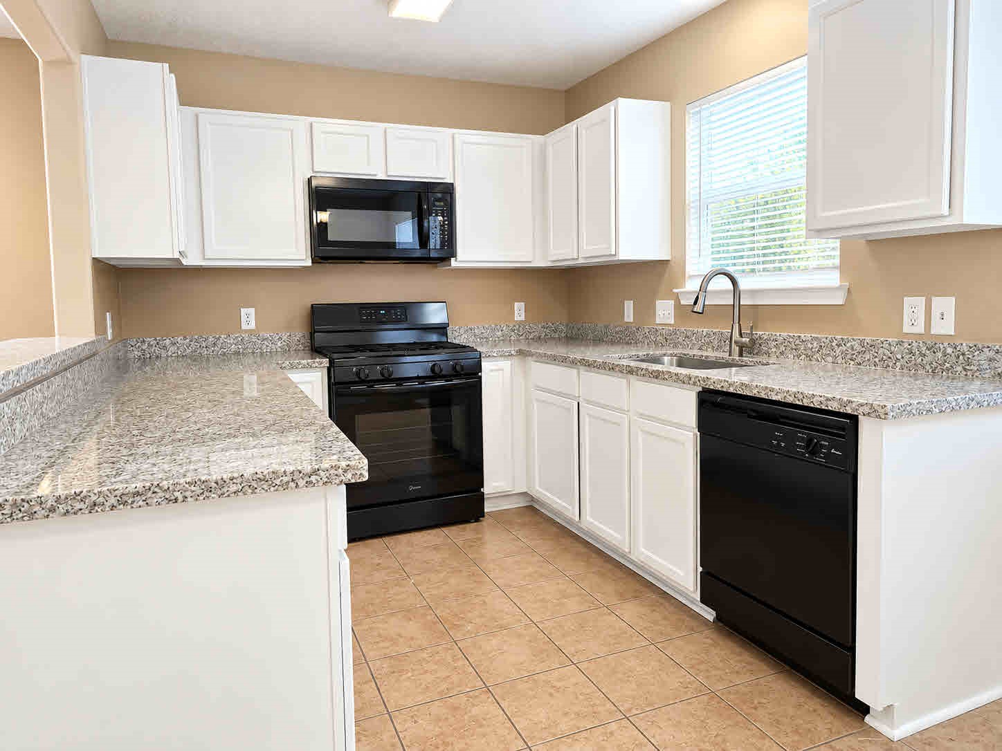 1419 Rising Springs Lane Property Photo 5