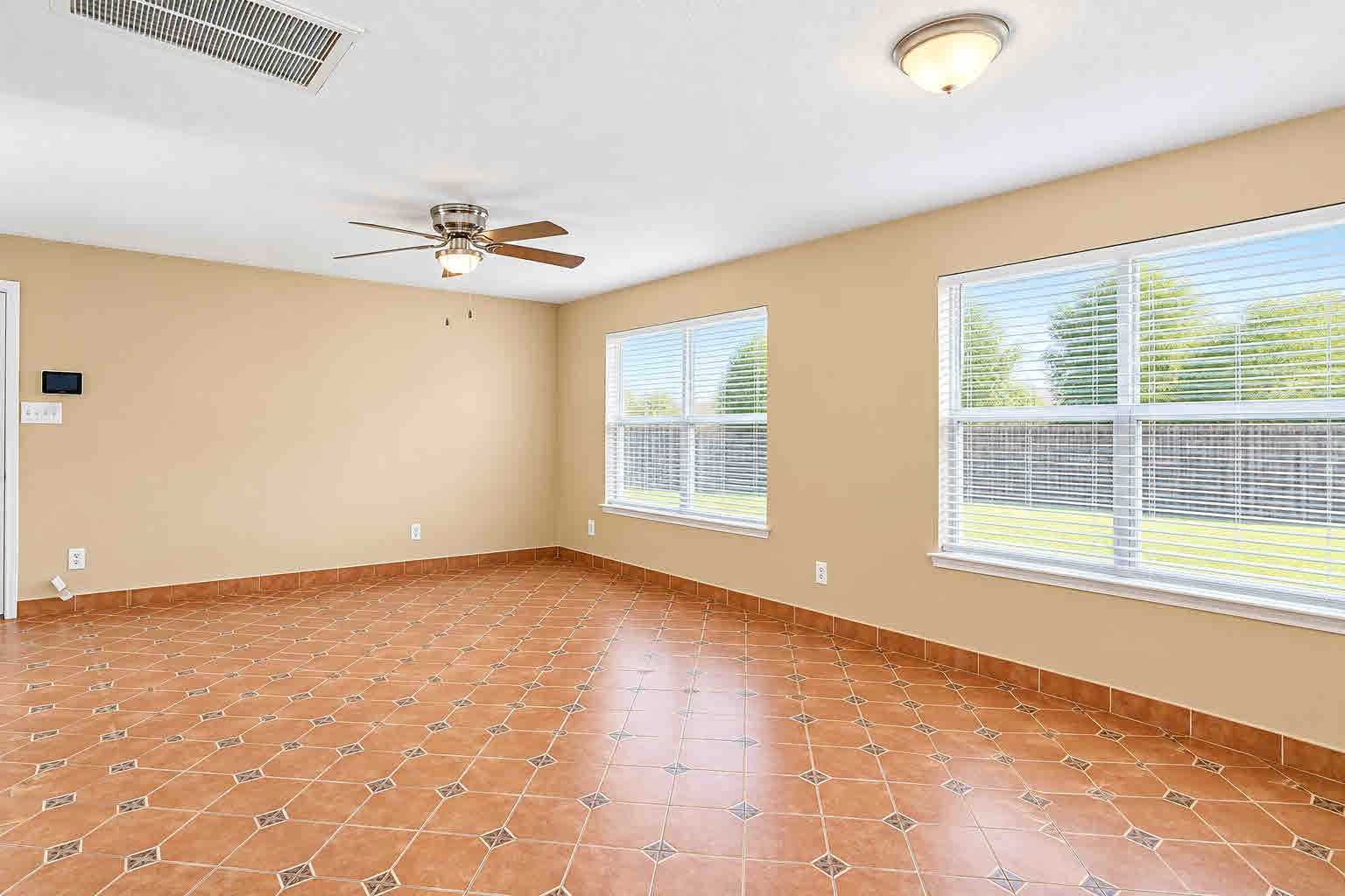 1419 Rising Springs Lane Property Photo 6