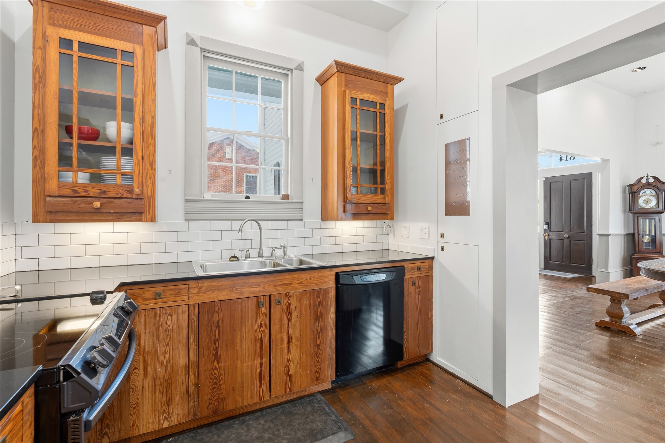 614 16th Street Property Photo 14