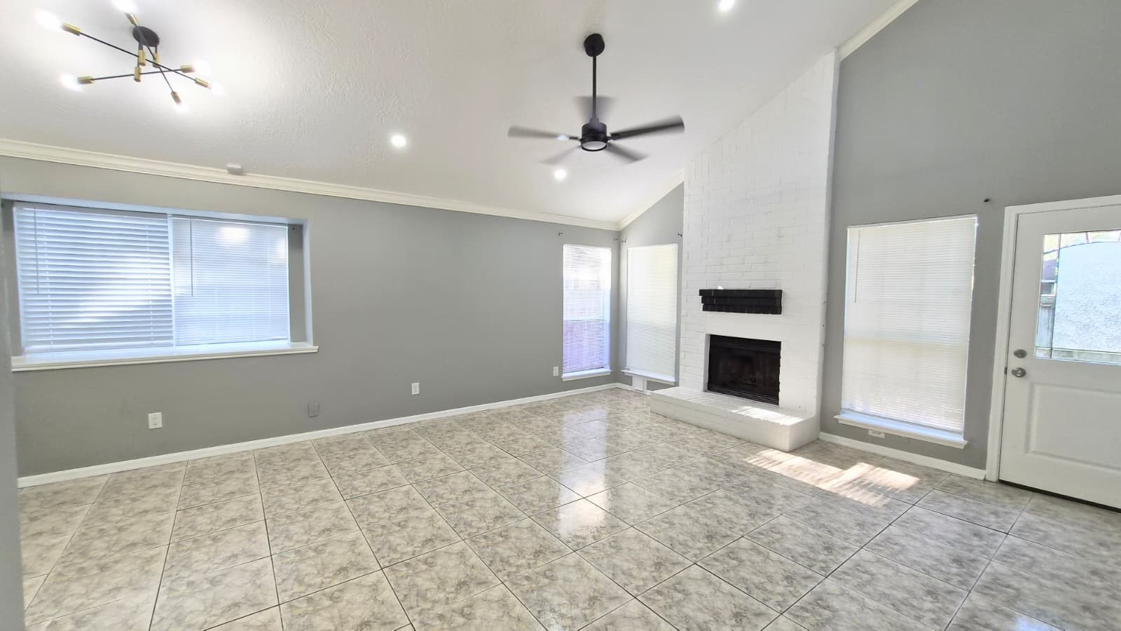 3907 Algernon Drive Property Photo 6