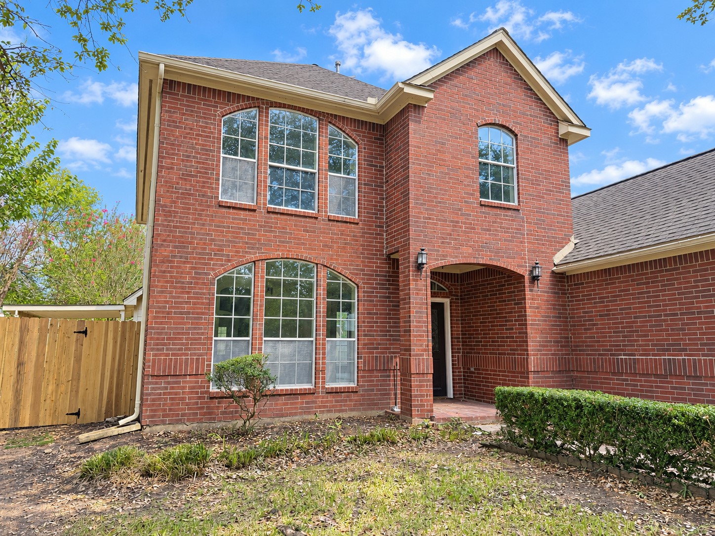 206 Hartwood Court Property Photo 2