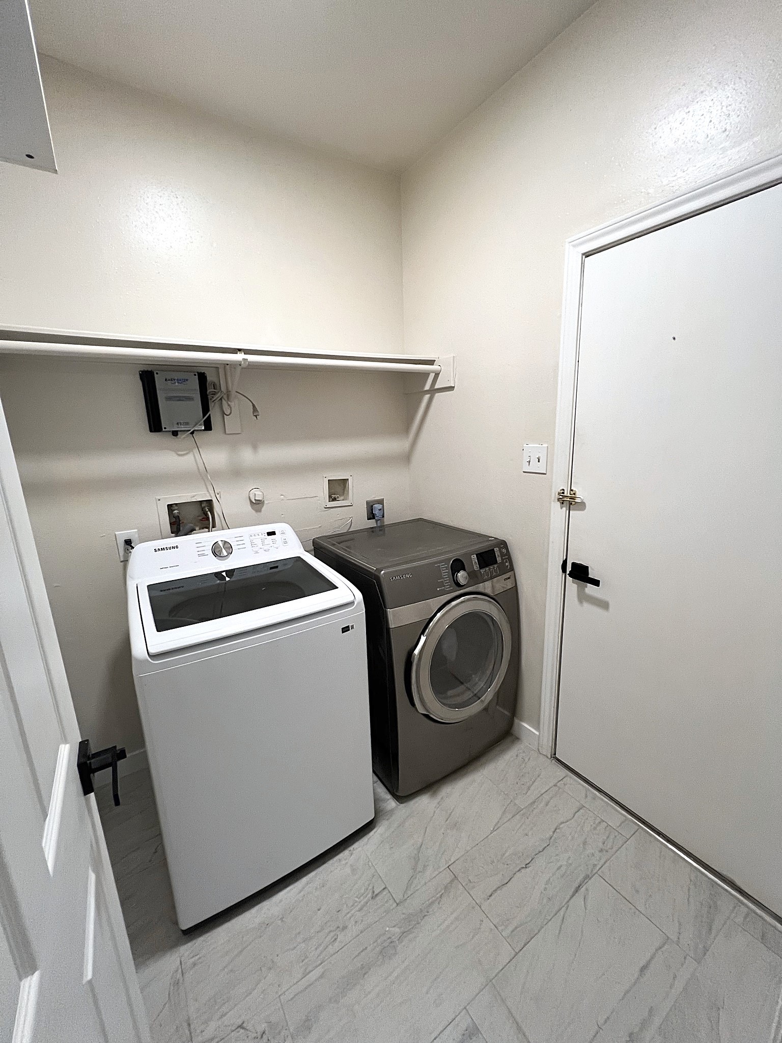 206 Hartwood Court Property Photo 42