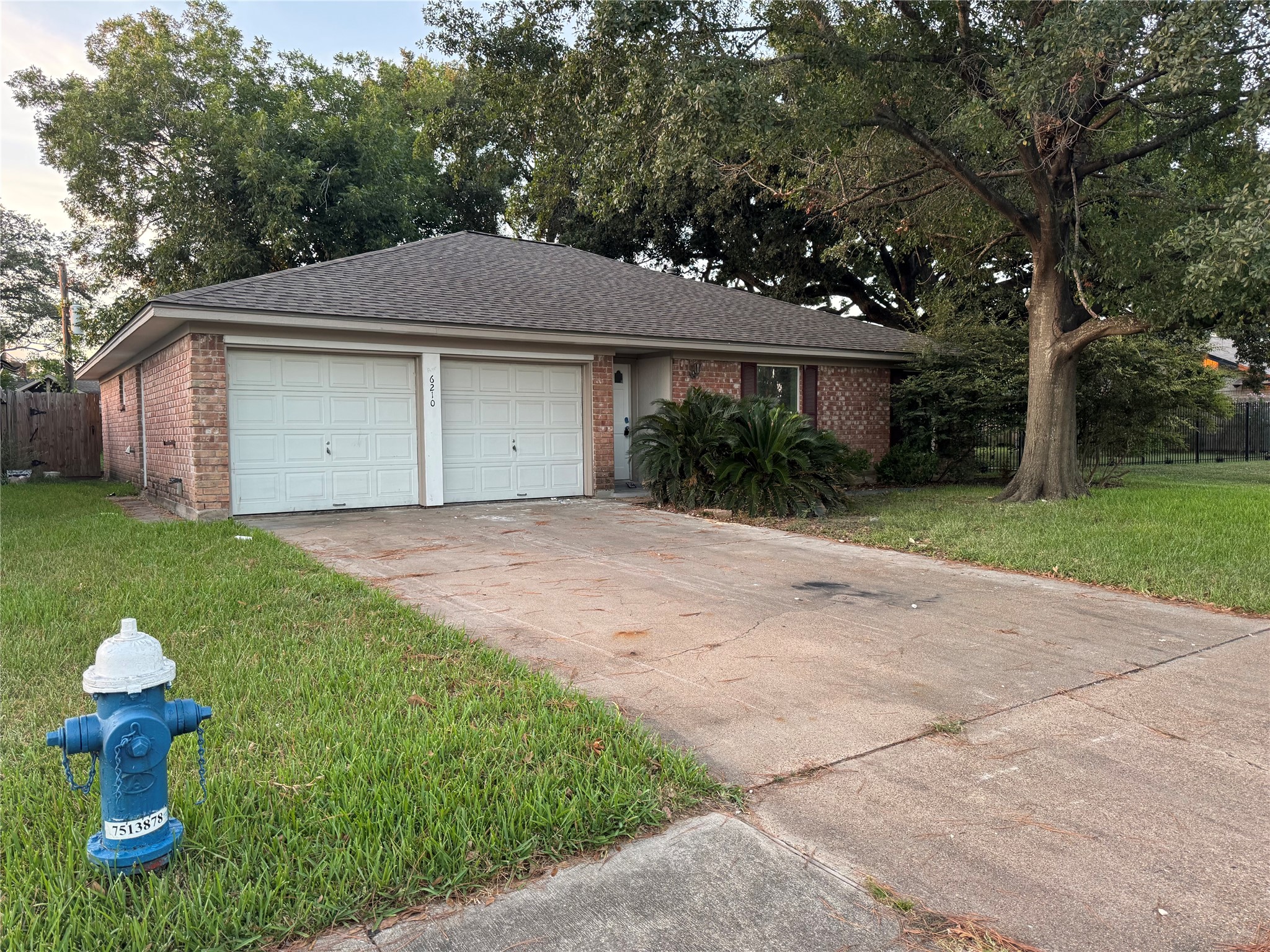 6210 Autumn Arbor Drive Property Photo 1