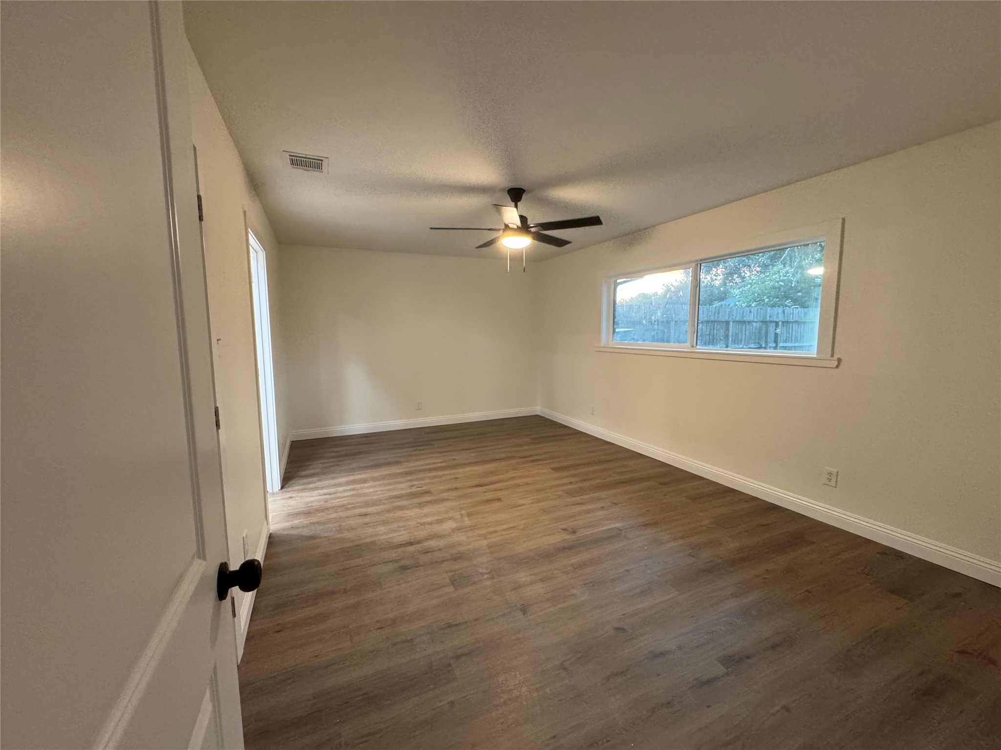 6210 Autumn Arbor Drive Property Photo 5