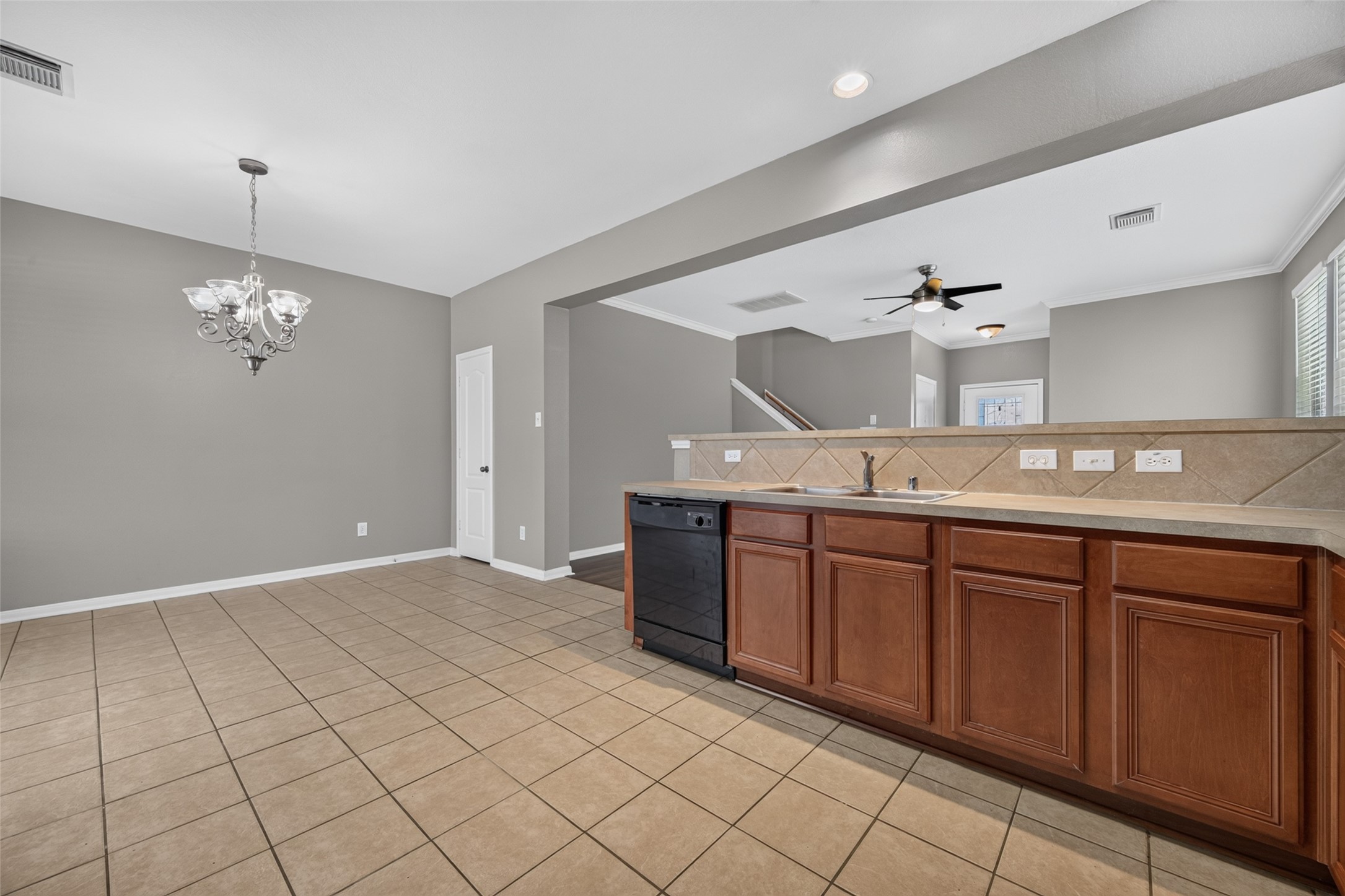8126 Montague Manor Lane Property Photo 18