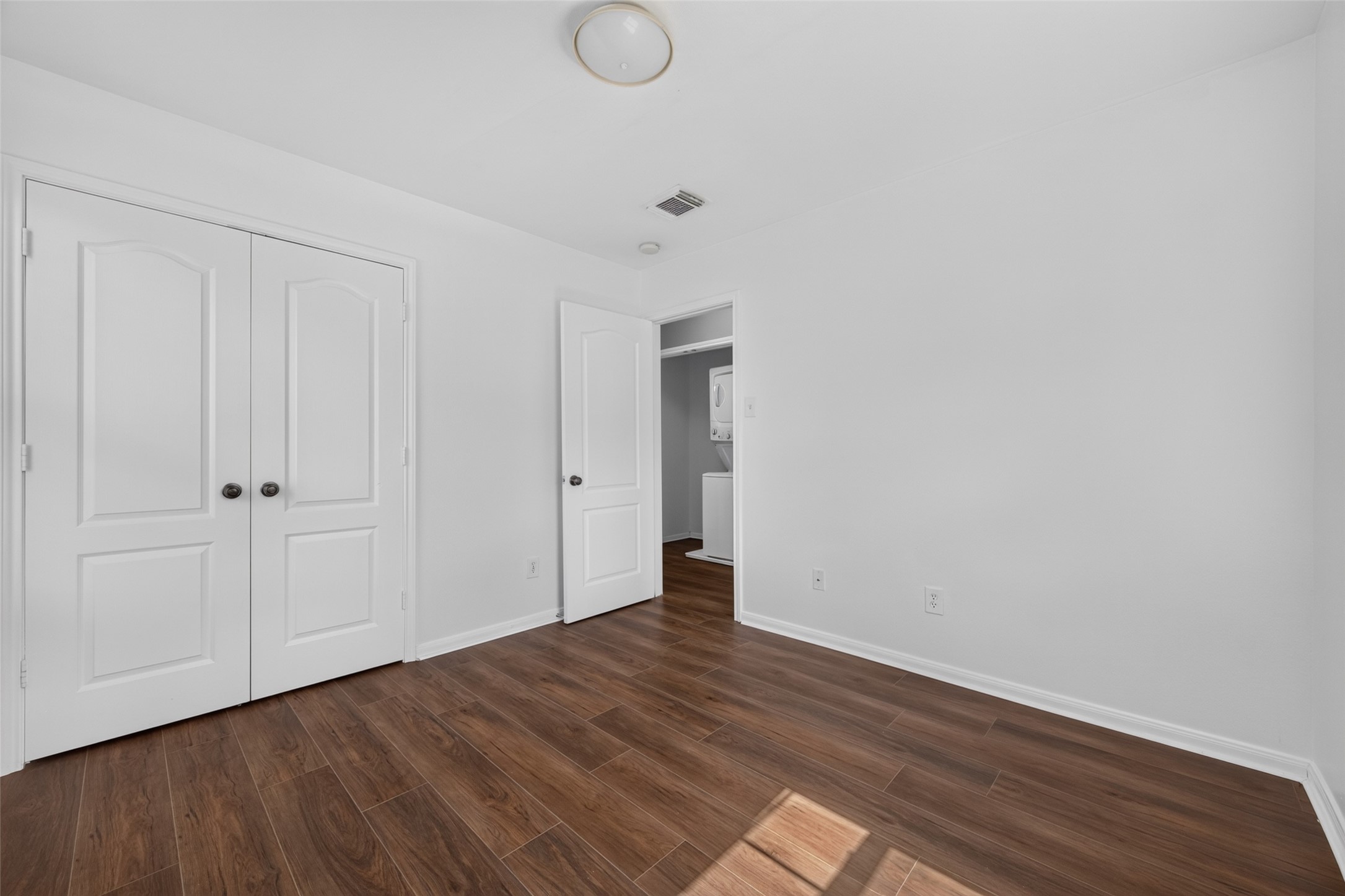 8126 Montague Manor Lane Property Photo 32