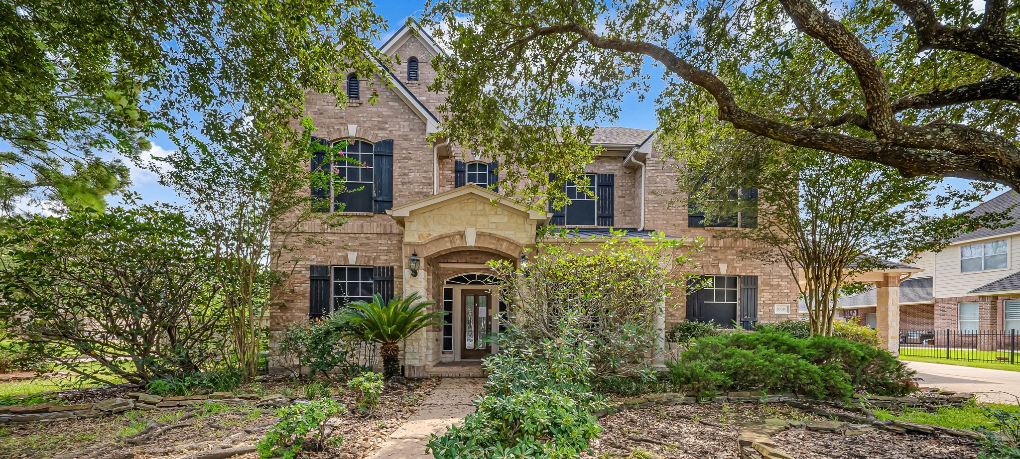 10311 Pitcataway Drive Property Photo 1