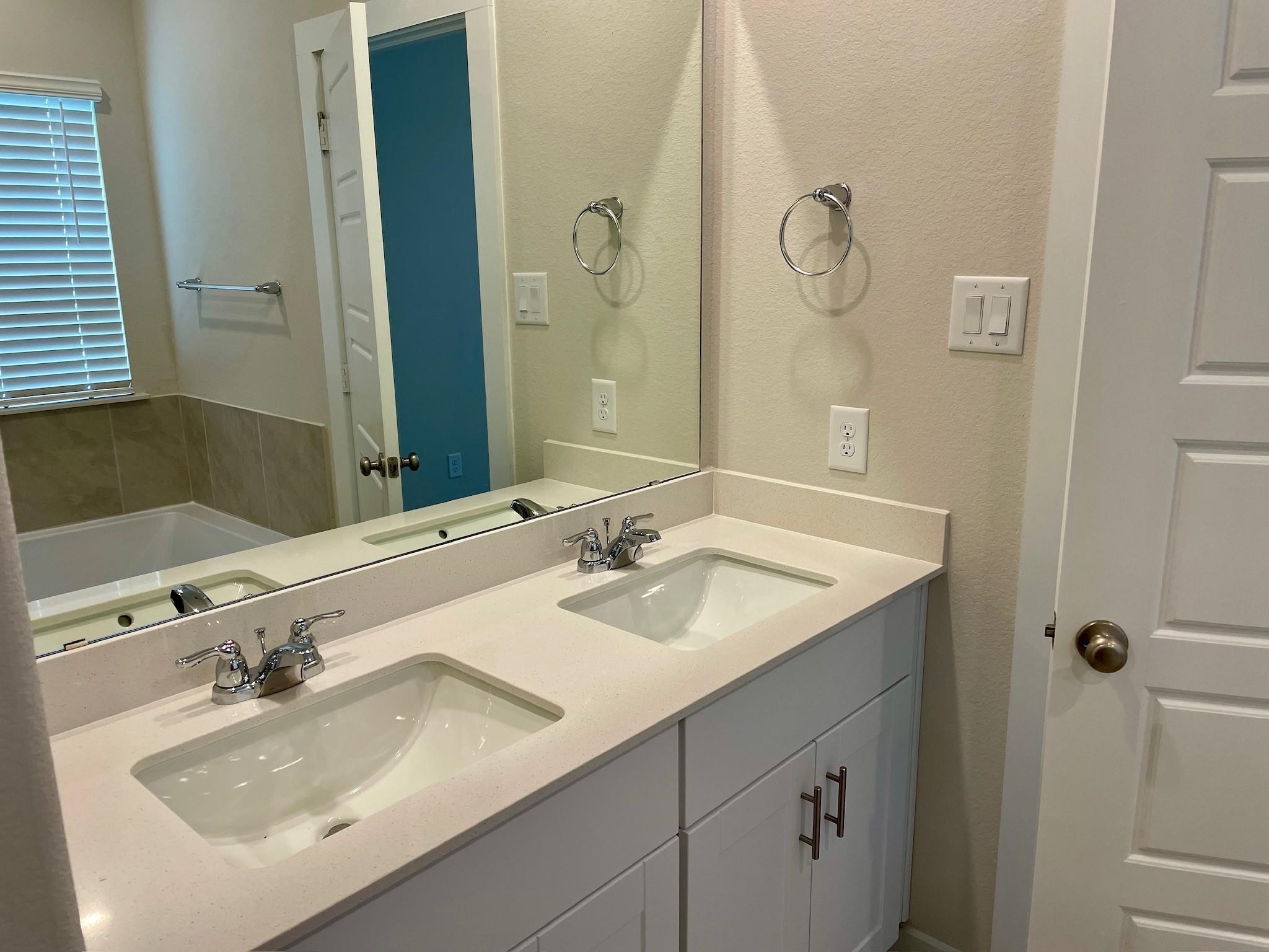 1543 King Ranch Road Property Photo 8