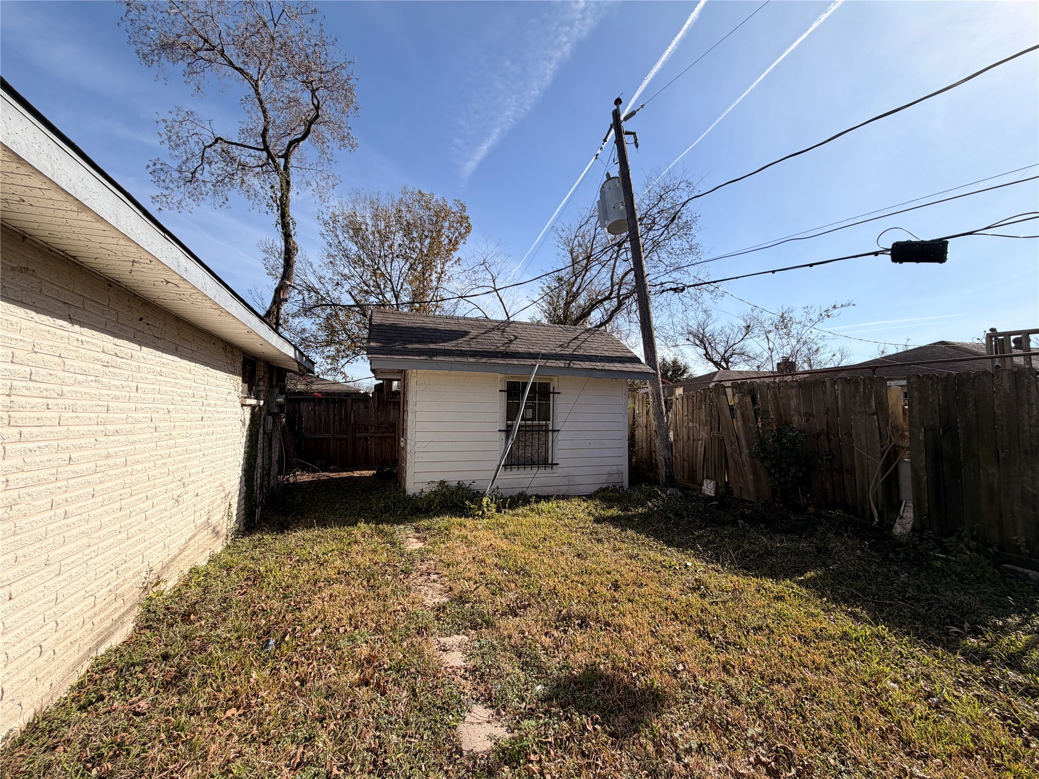 11807 Sharpview Drive Property Photo 16