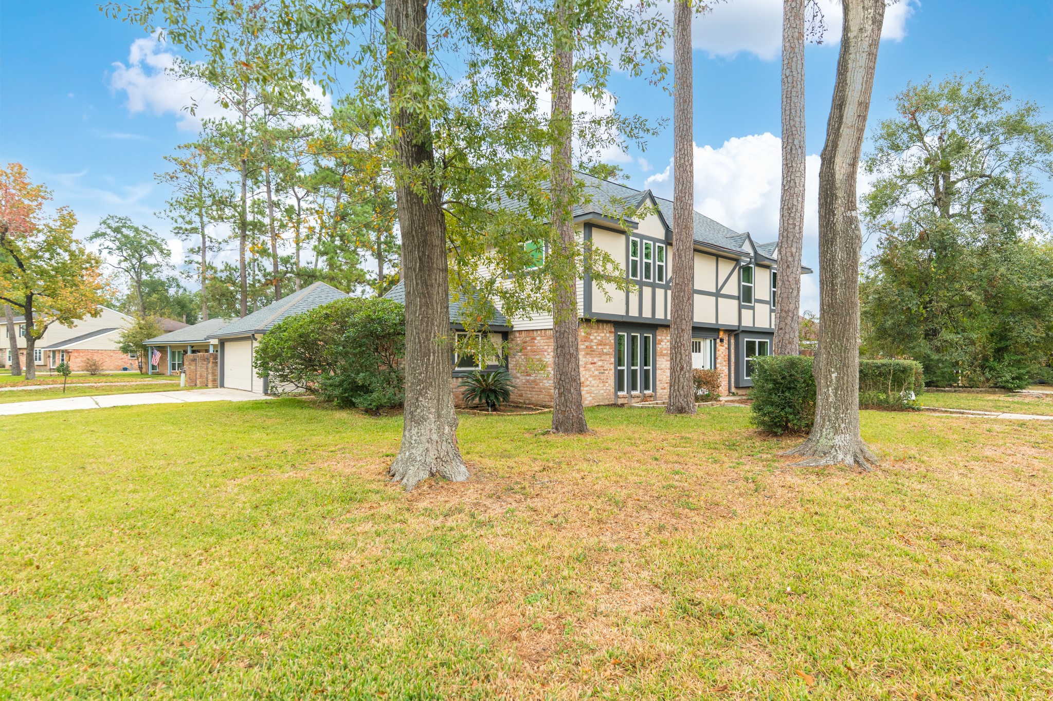 28814 Enchanted Drive Property Photo 3