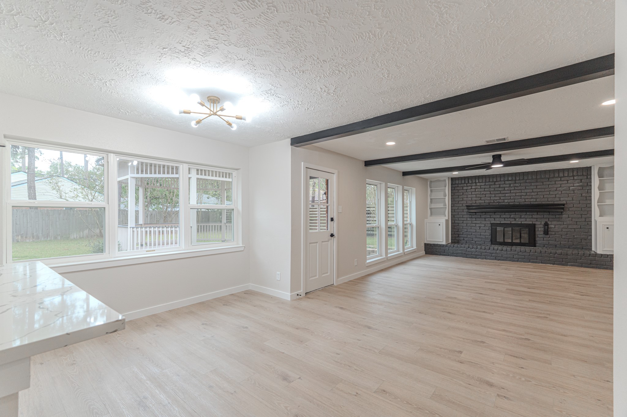 28814 Enchanted Drive Property Photo 14
