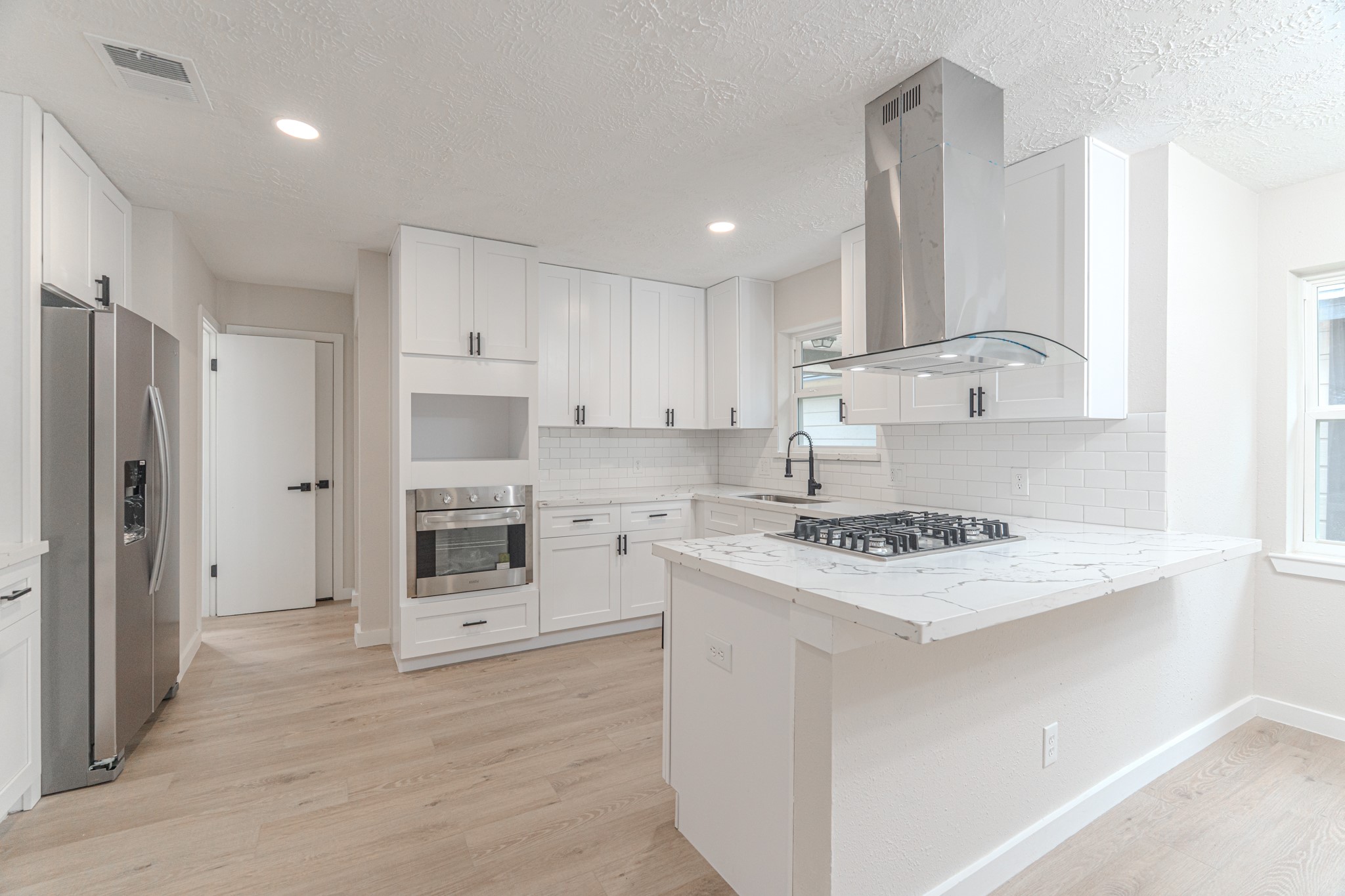 28814 Enchanted Drive Property Photo 15