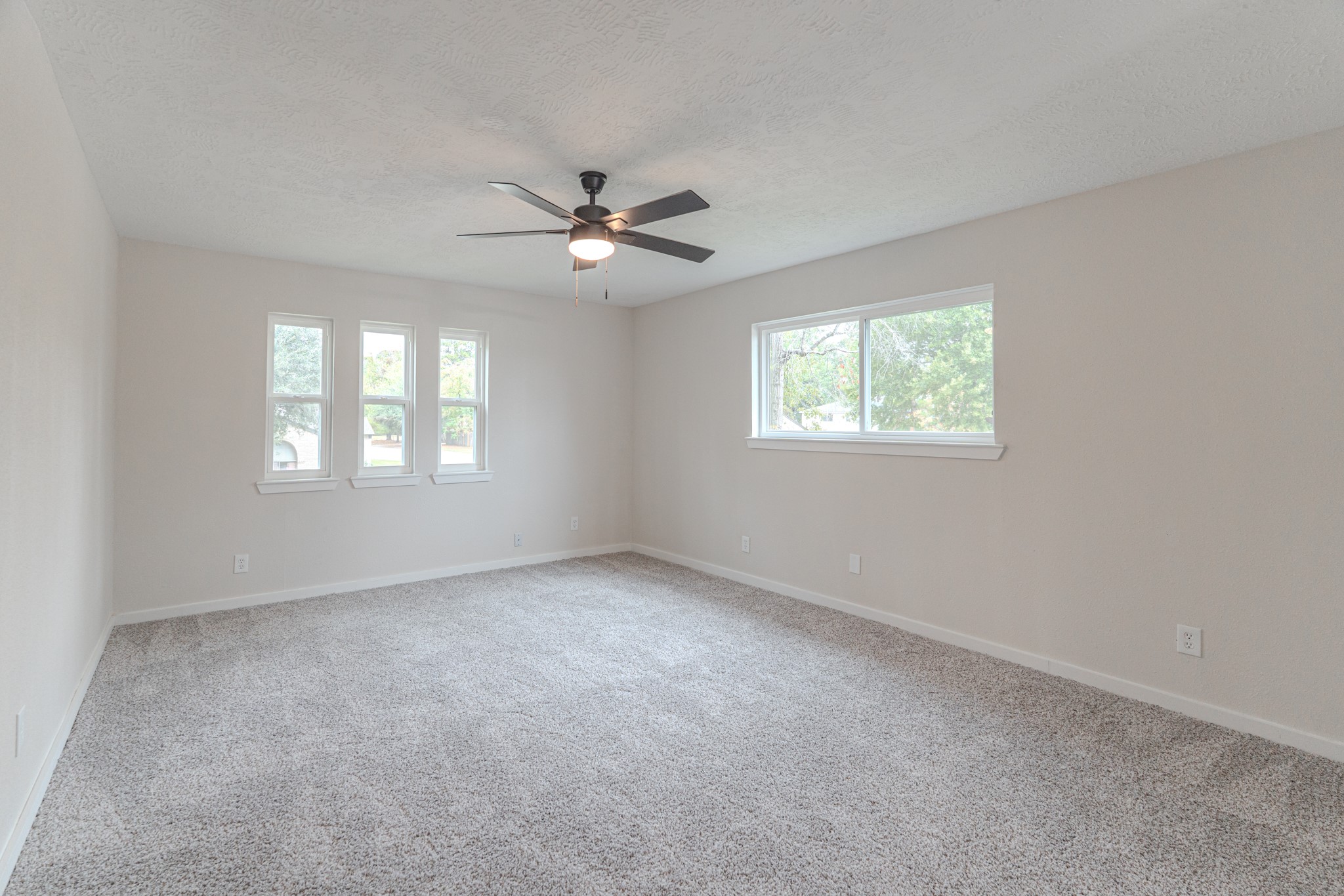 28814 Enchanted Drive Property Photo 24