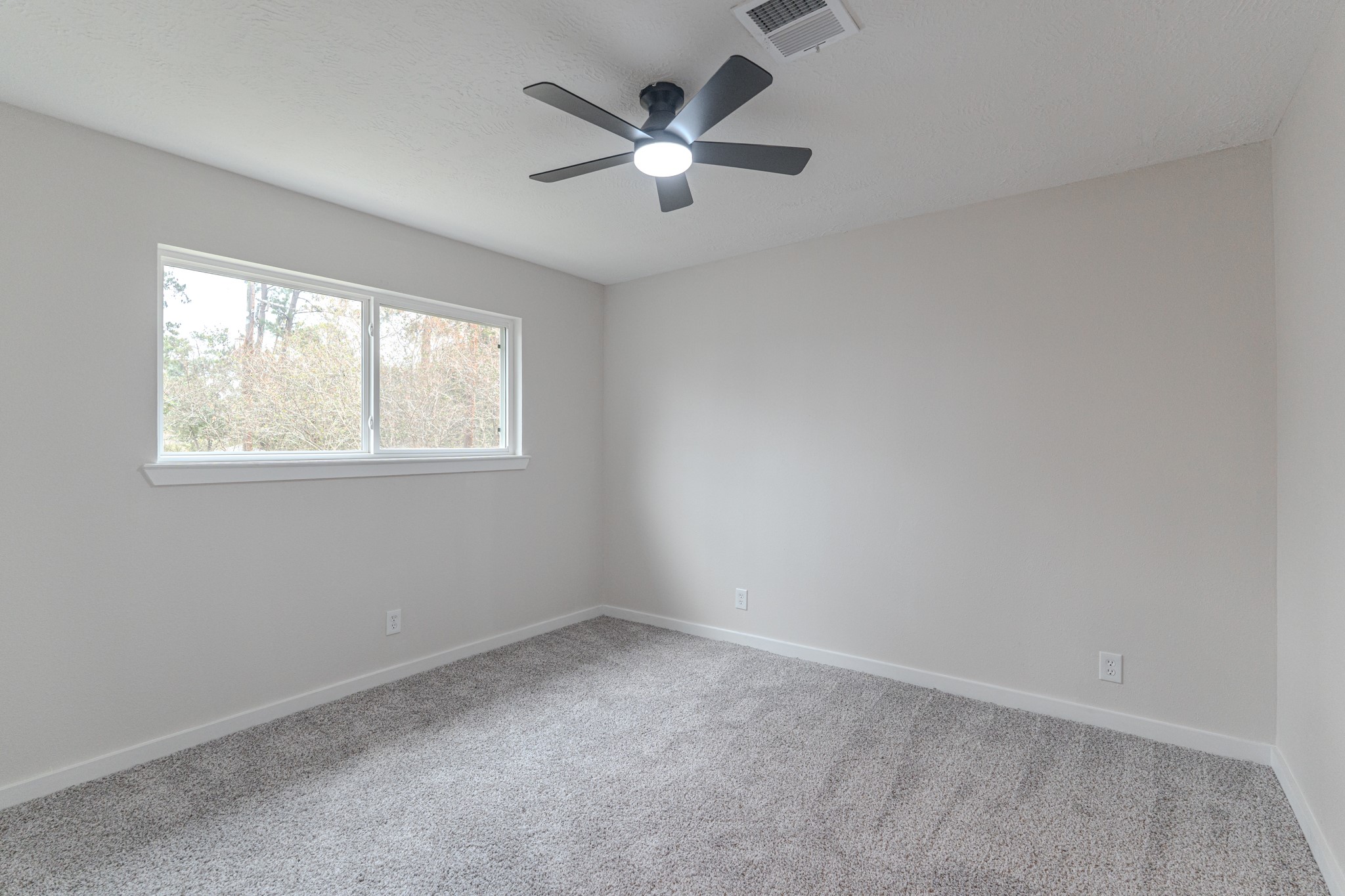 28814 Enchanted Drive Property Photo 30