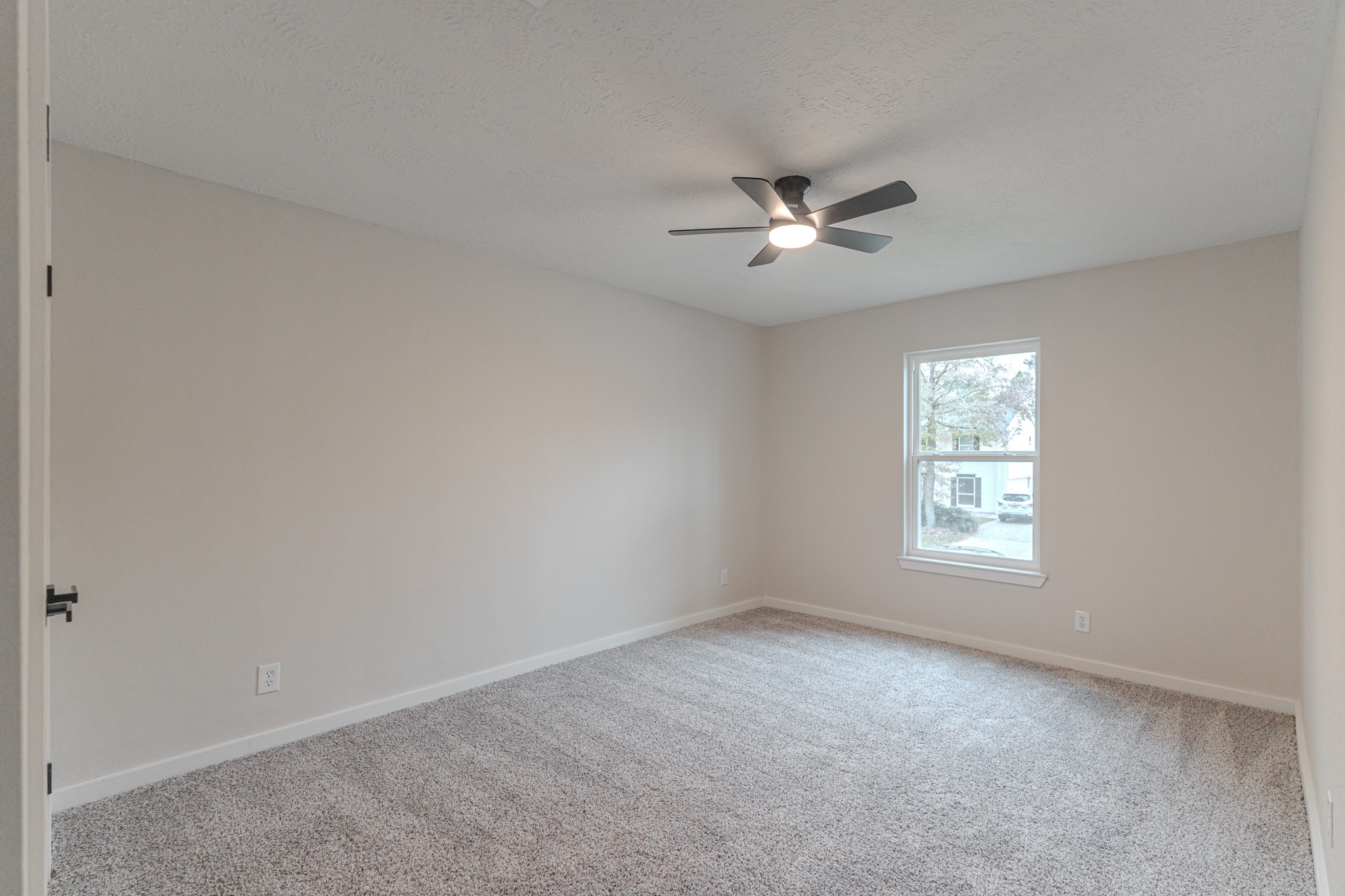 28814 Enchanted Drive Property Photo 35