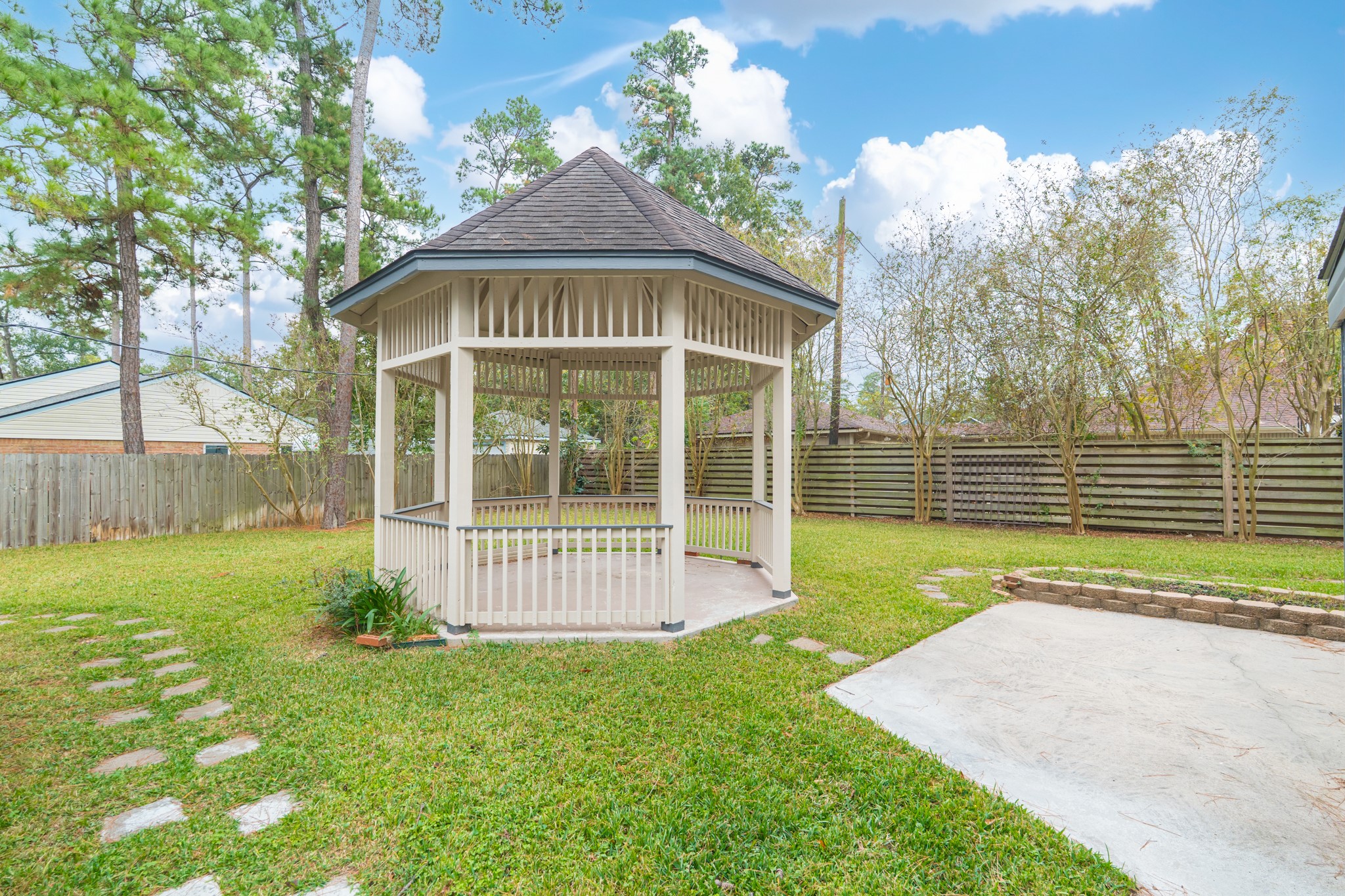 28814 Enchanted Drive Property Photo 37