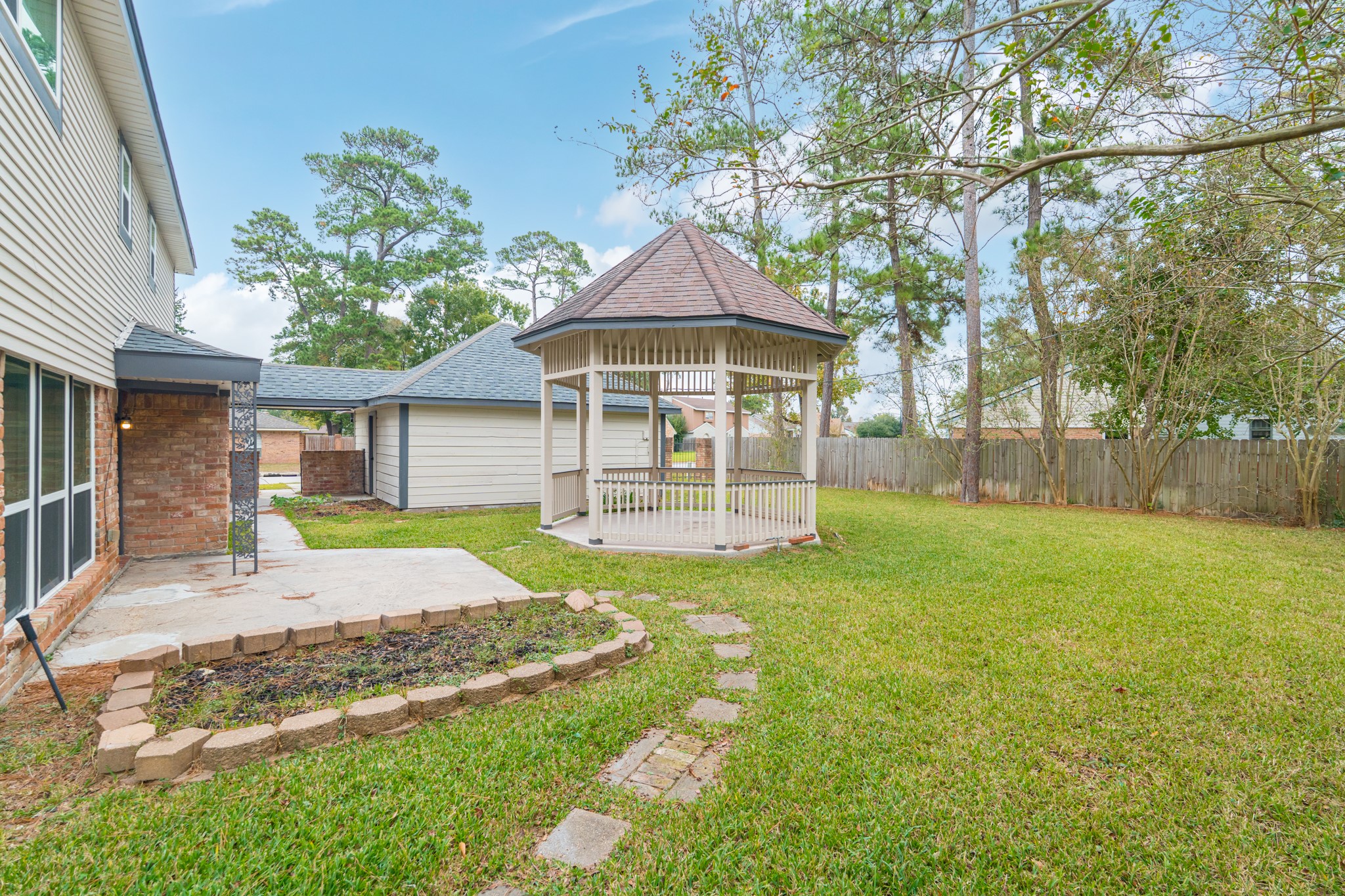 28814 Enchanted Drive Property Photo 39