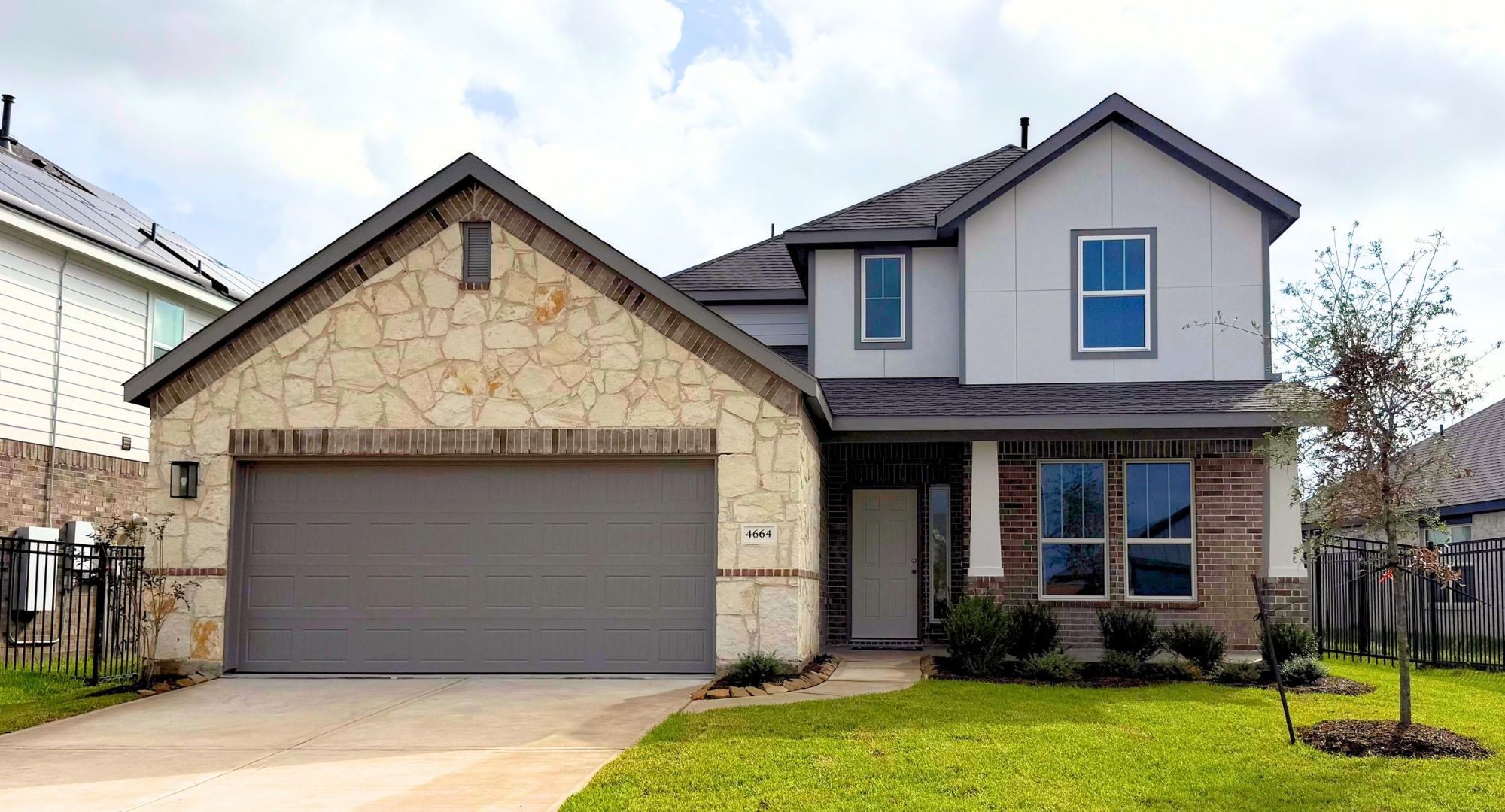 4664 Peony Green Drive Property Photo 1