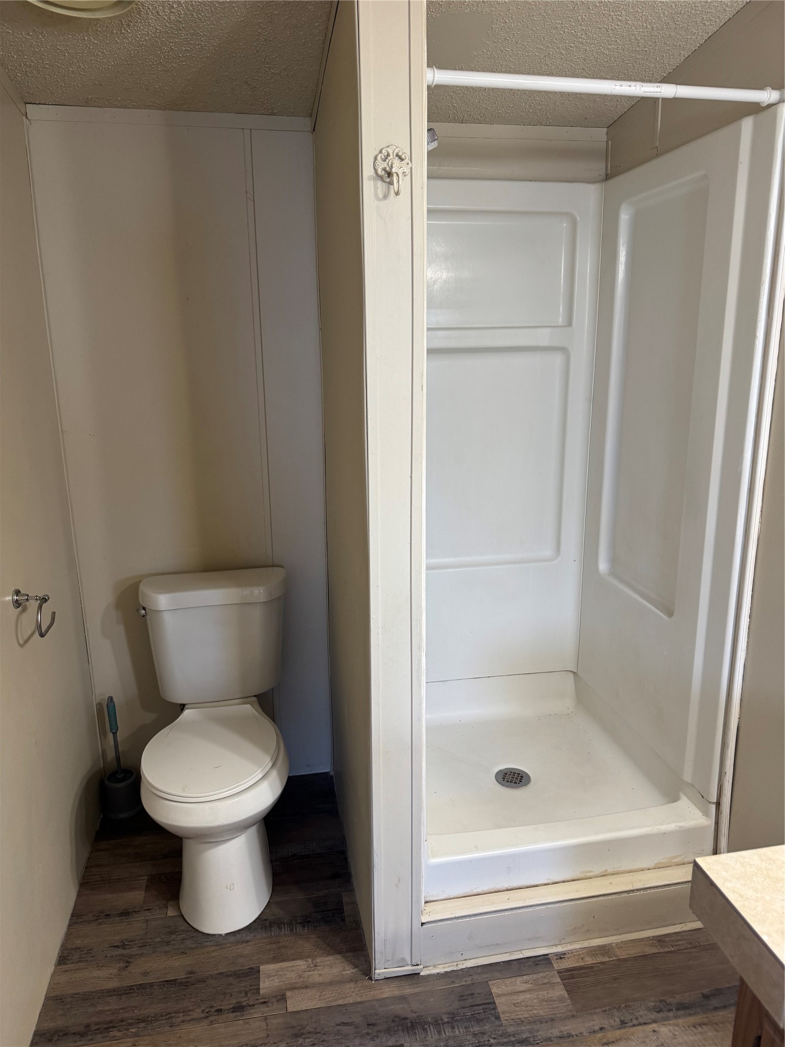 1405 B Street Property Photo 6