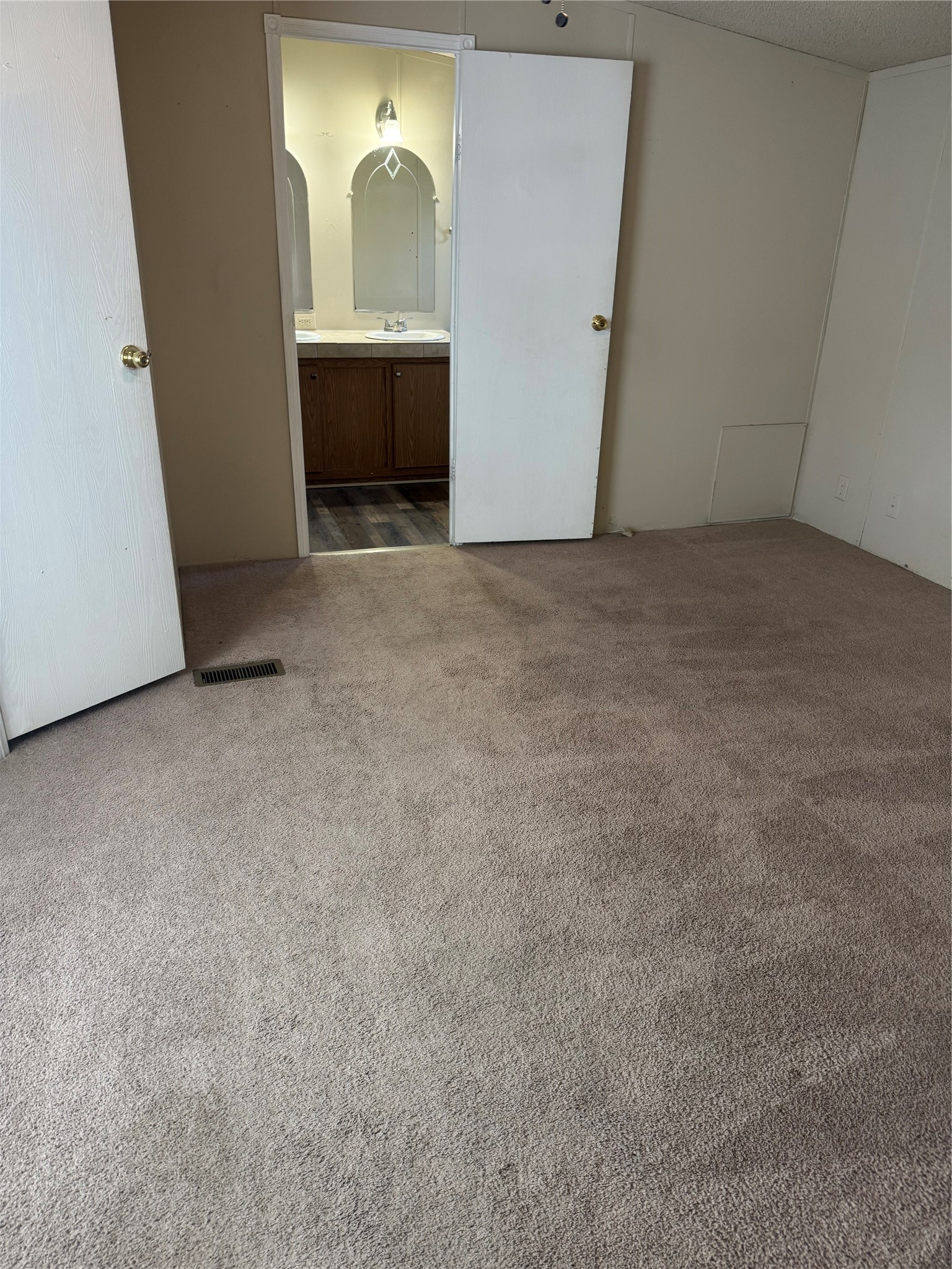 1405 B Street Property Photo 7