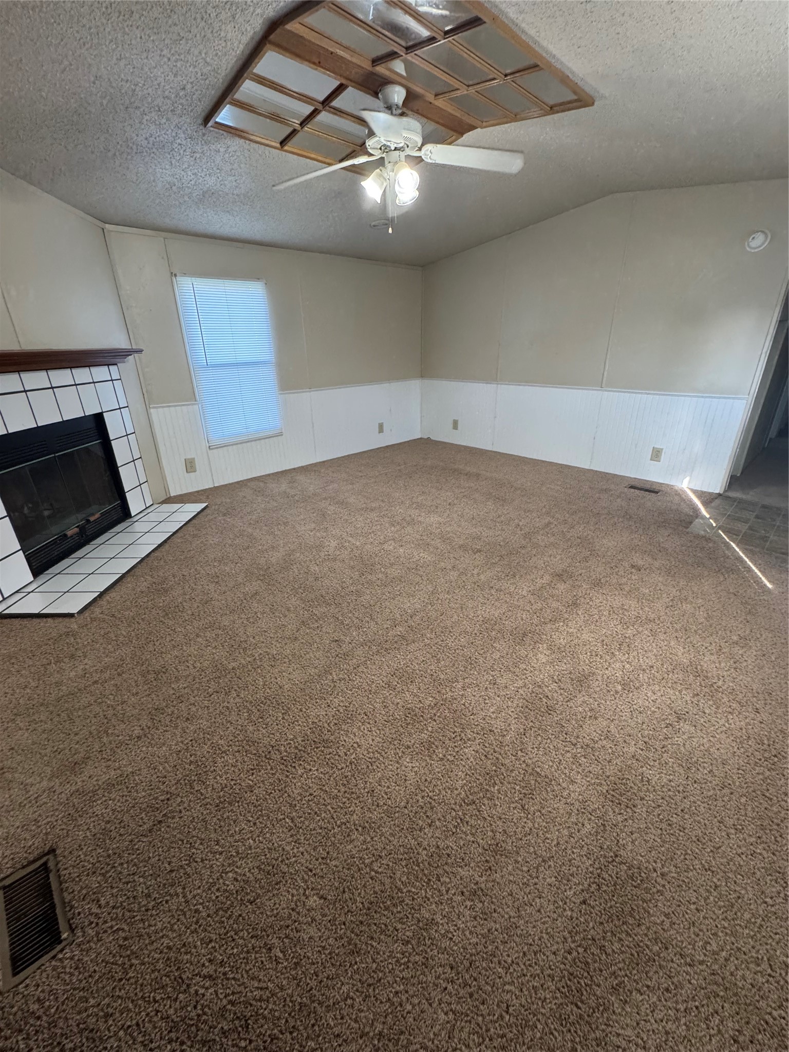 1405 B Street Property Photo 8