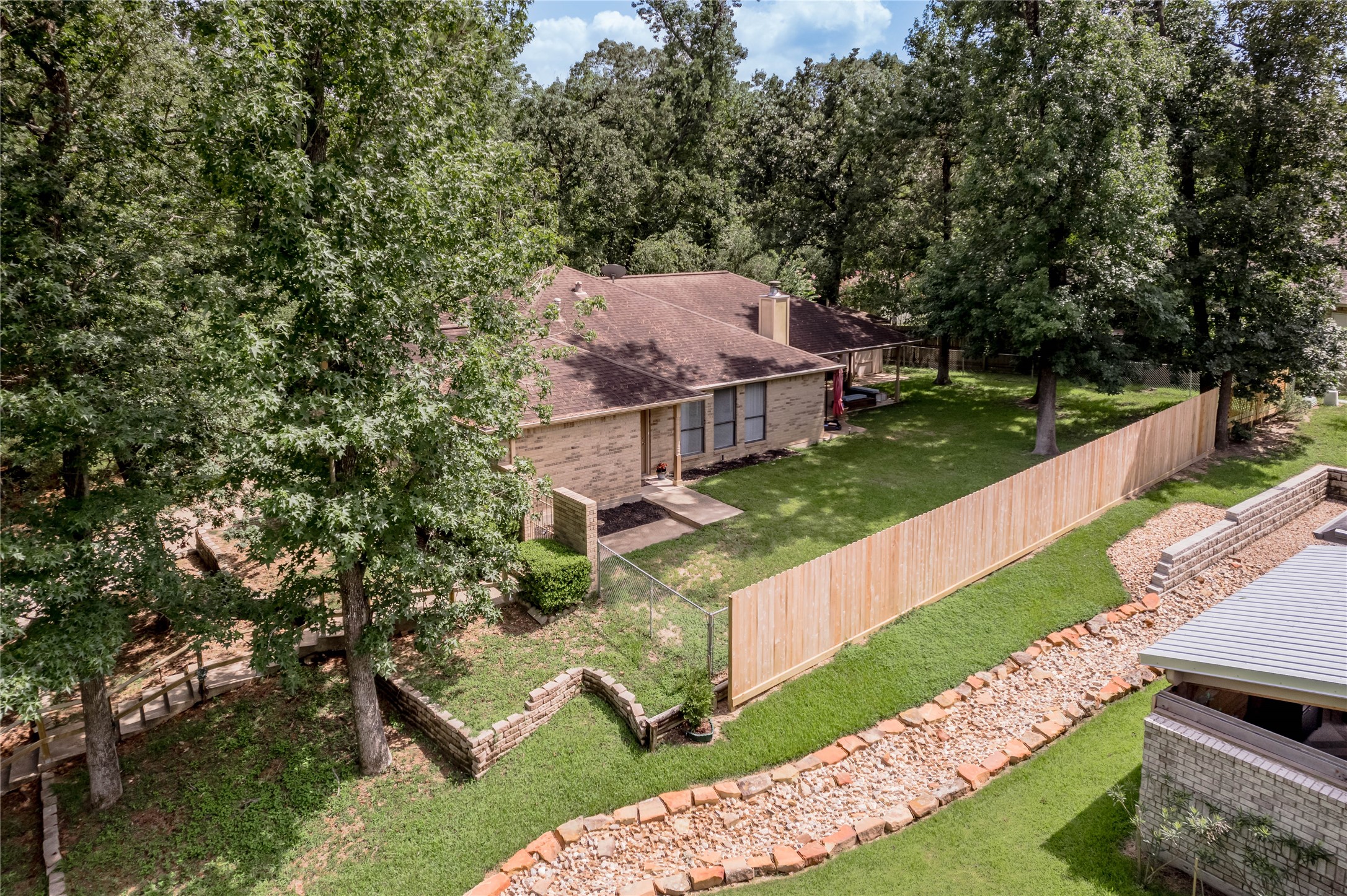 2232 Azalea Circle Property Photo 35