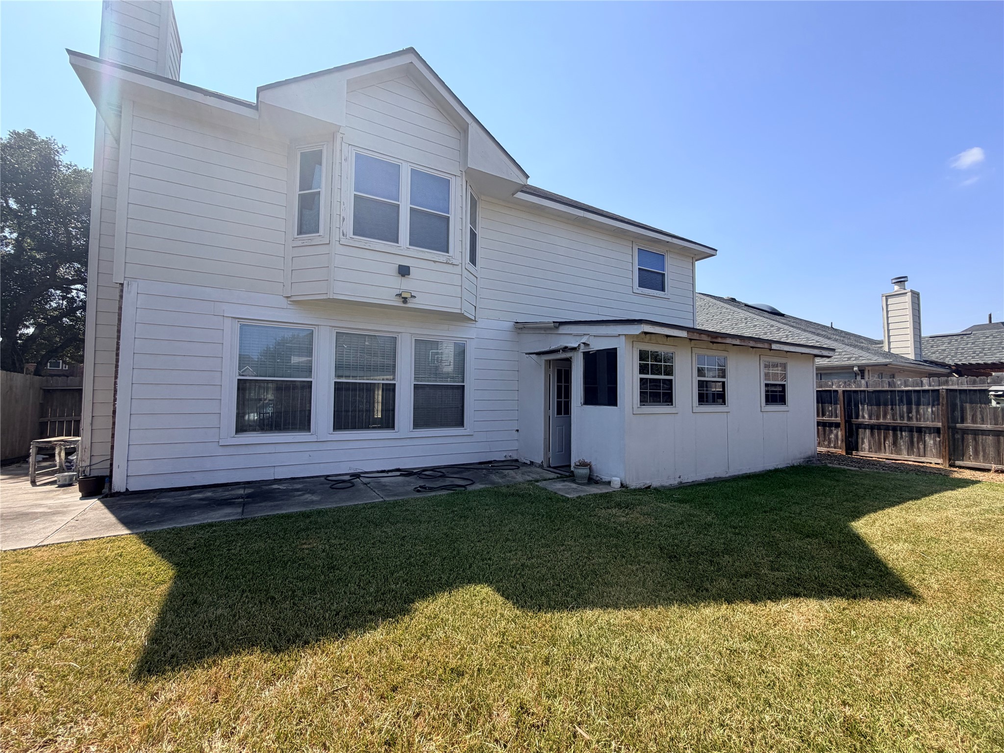 12211 Meadow Crest Court Property Photo 24