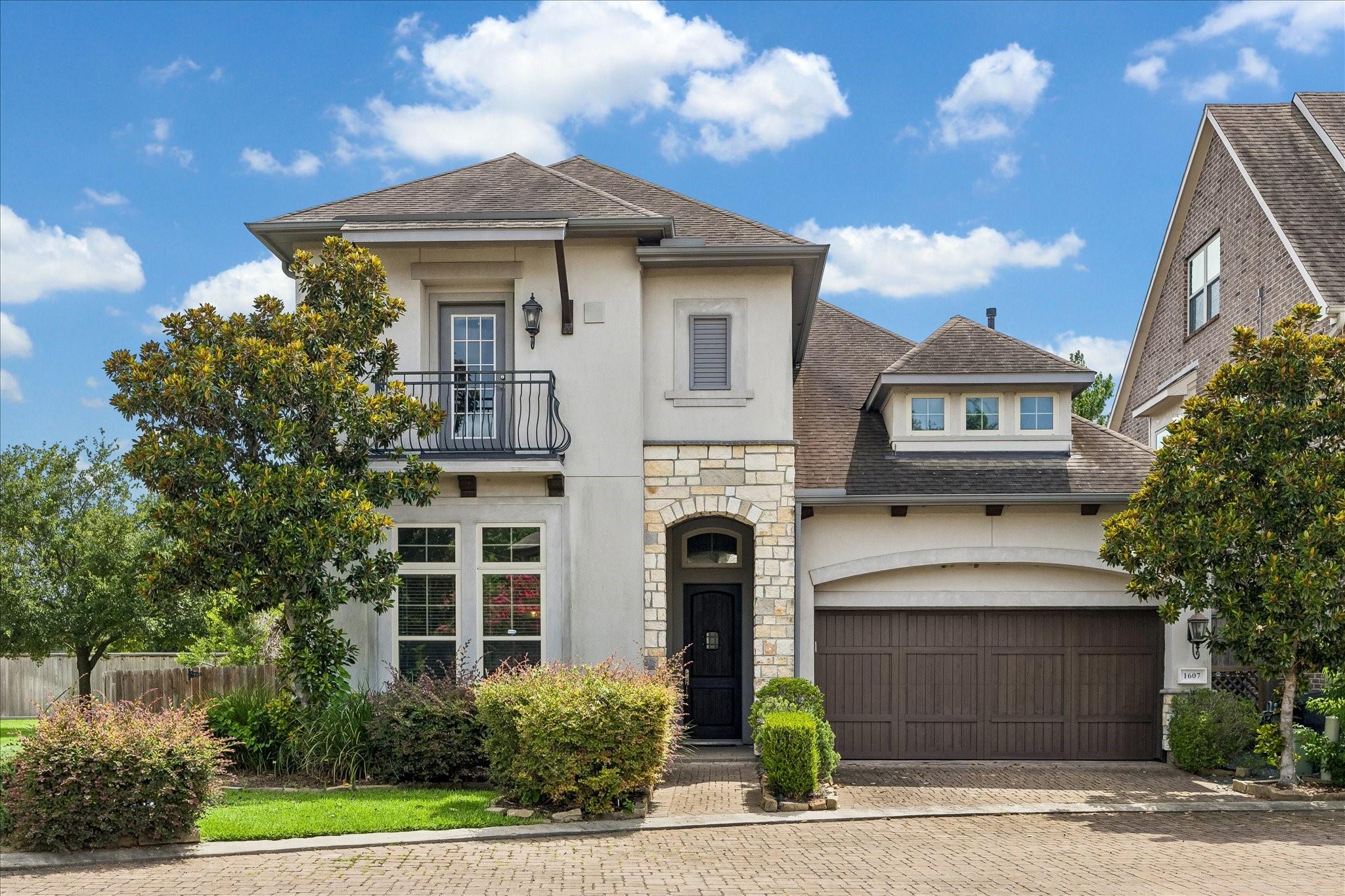 1607 Pinot Circle, Houston Tx 77055 Property Photo 1