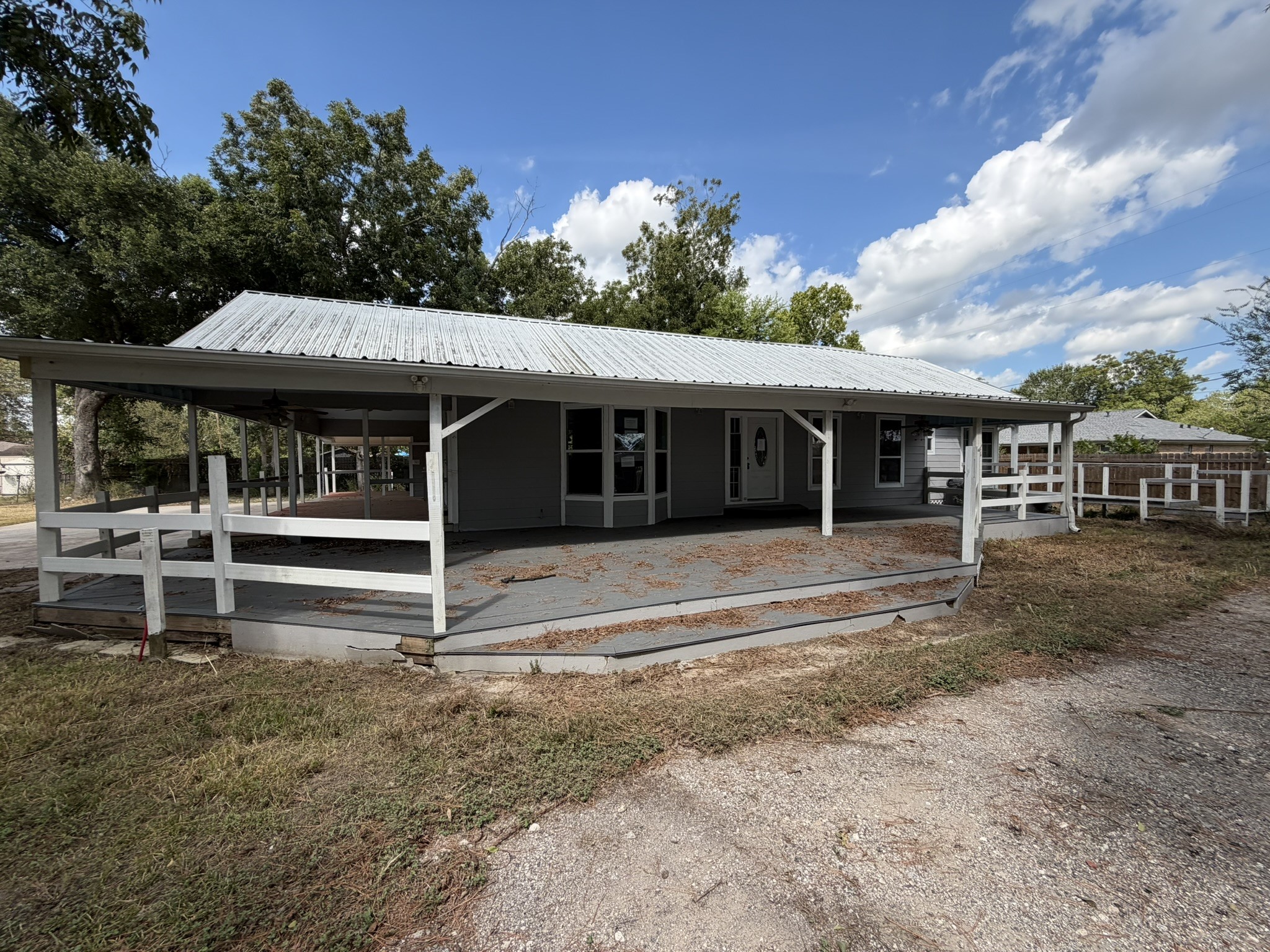 804 Tovrea Road Property Photo 2
