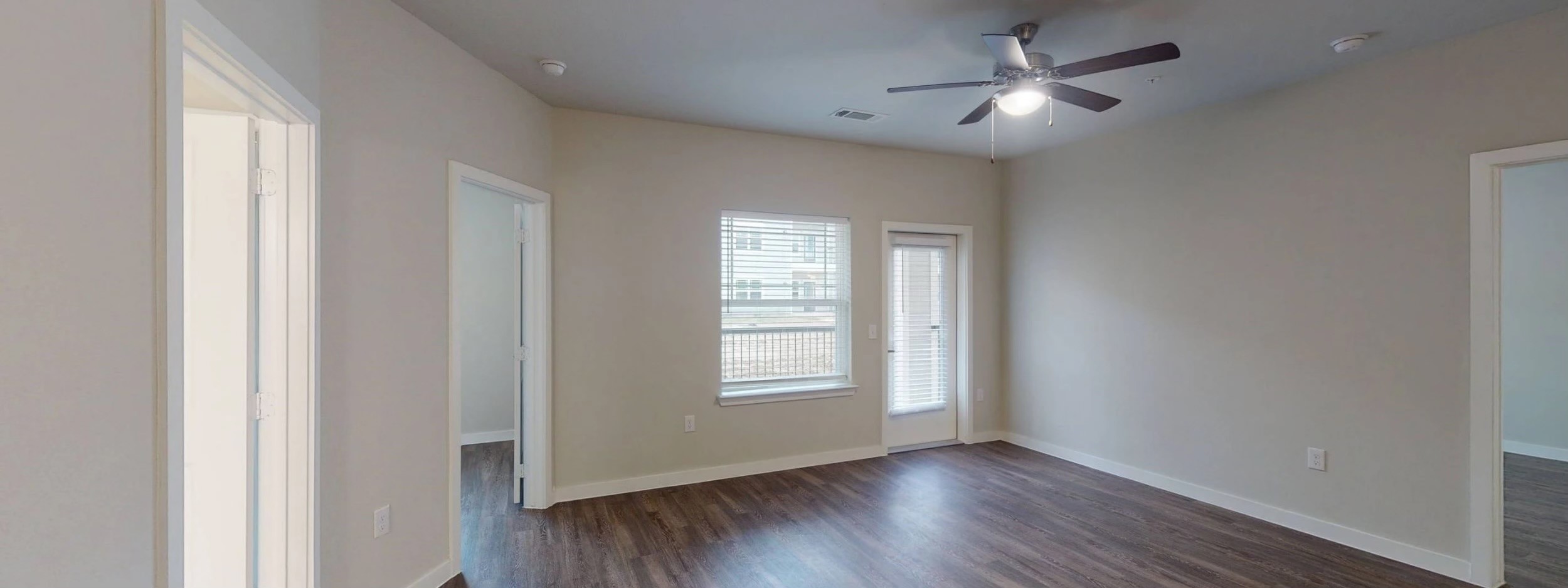 3530 West 12th Street B2e Property Photo 9