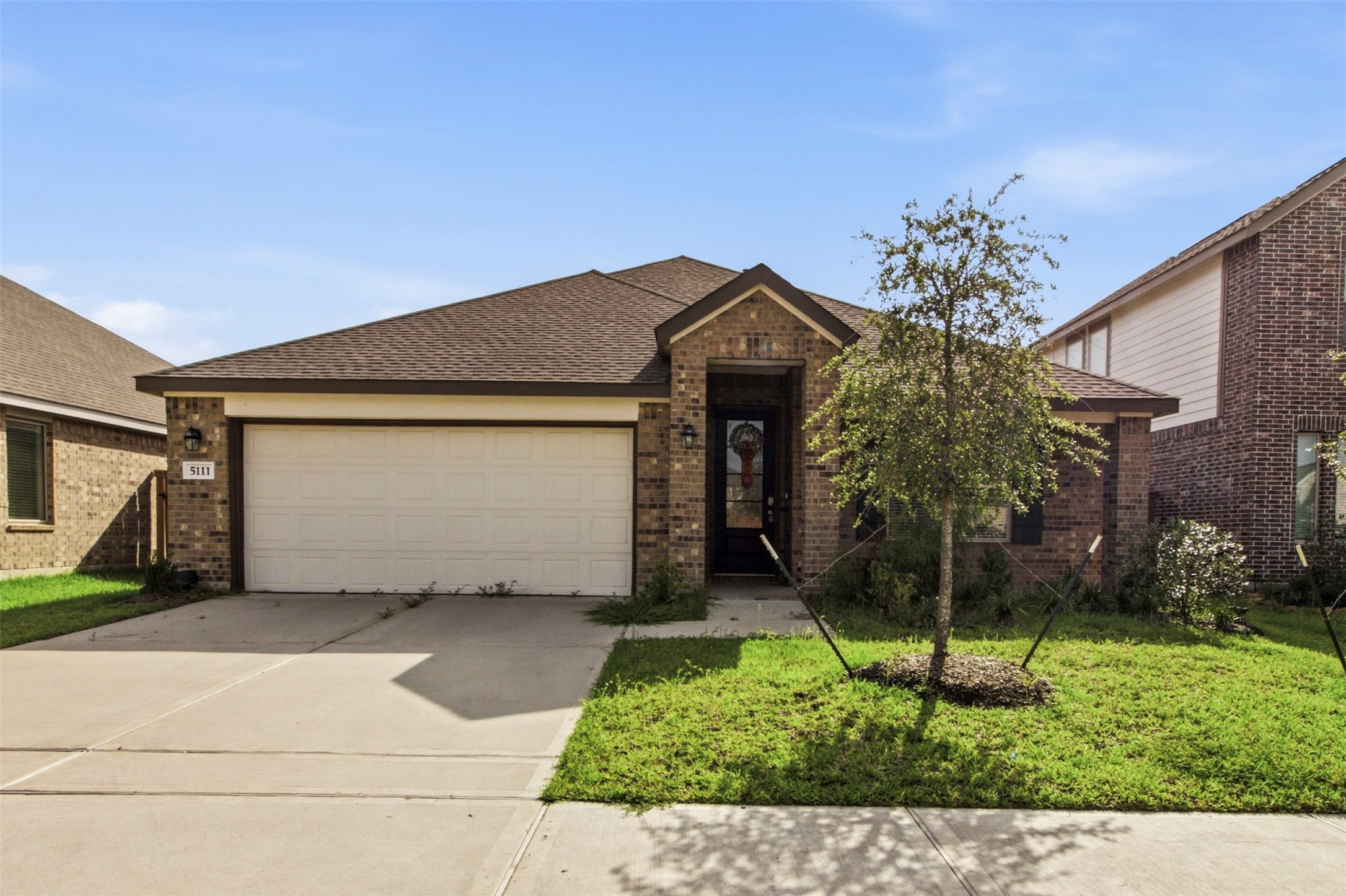 5111 Winslow Grove Drive Property Photo 1