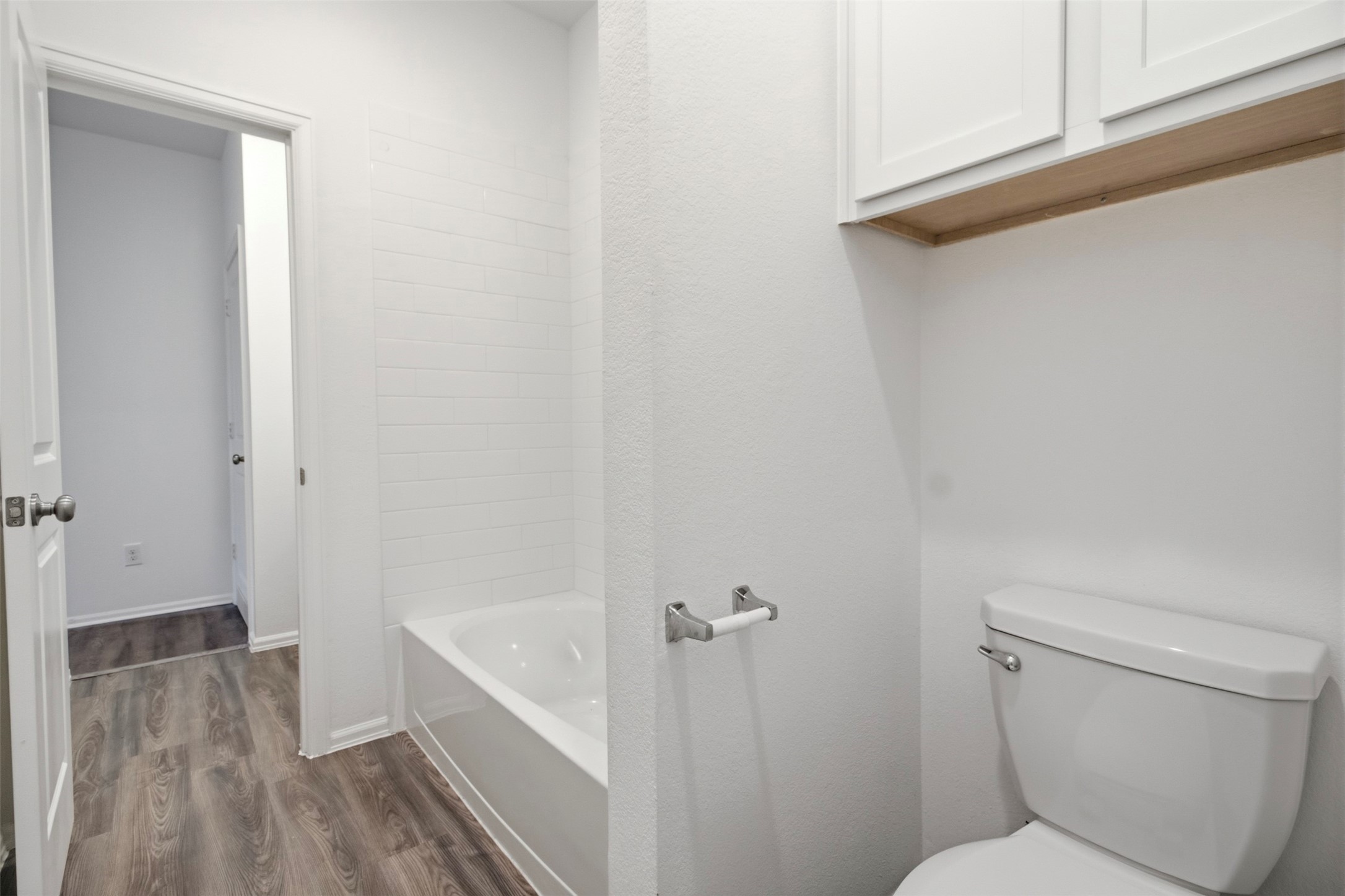 5111 Winslow Grove Drive Property Photo 15