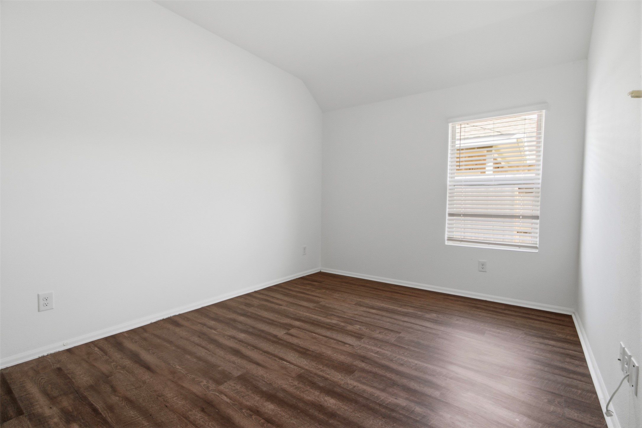 5111 Winslow Grove Drive Property Photo 18